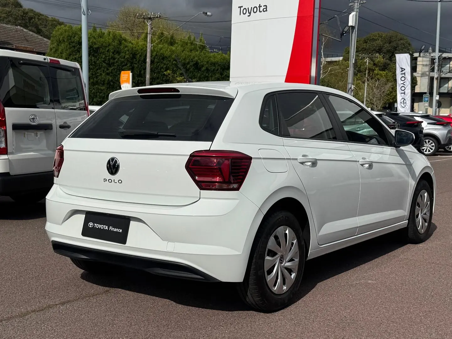 2021 Volkswagen Polo Gallery Image 4