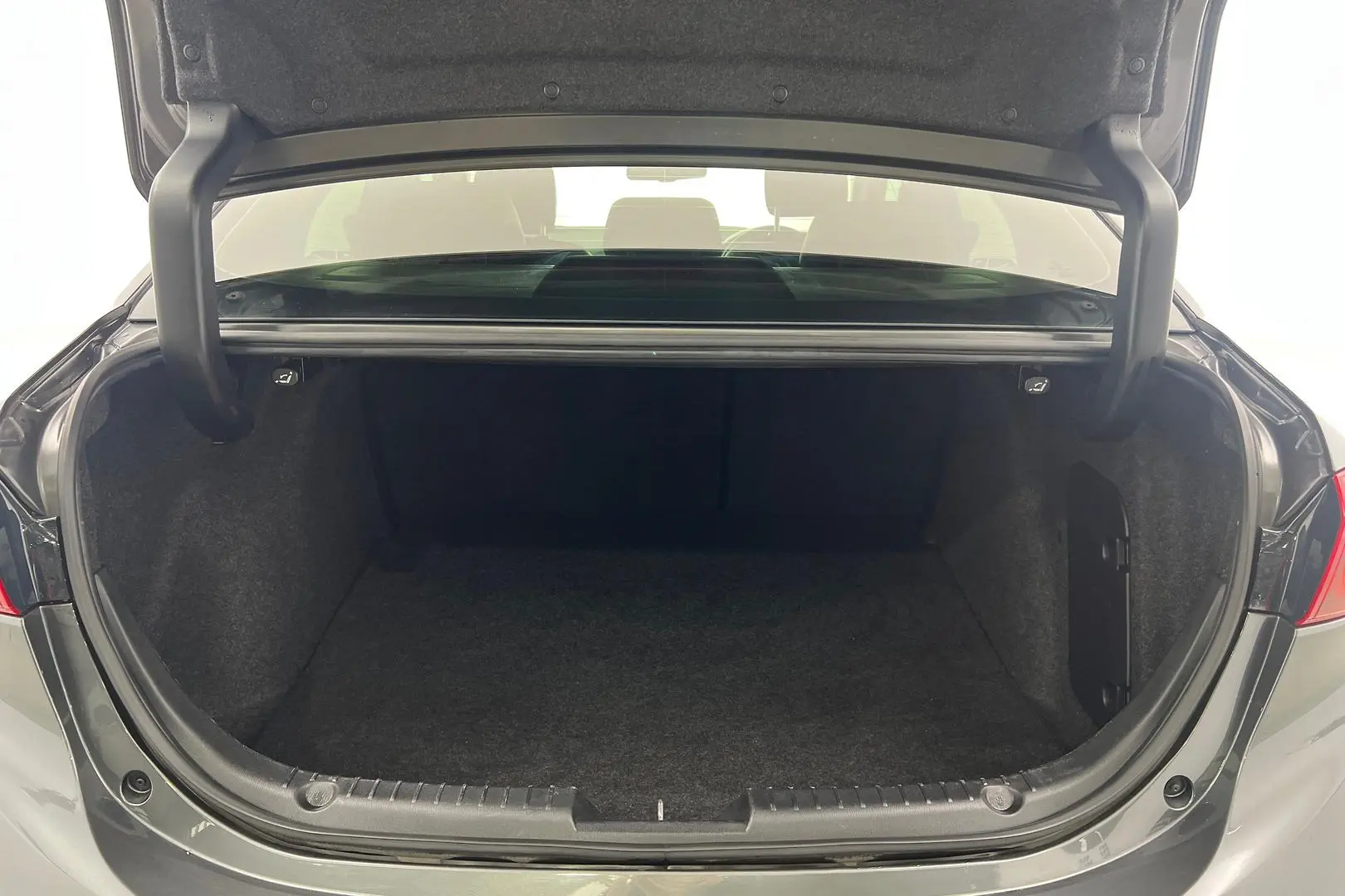 2017 Mazda 3 Gallery Image 18