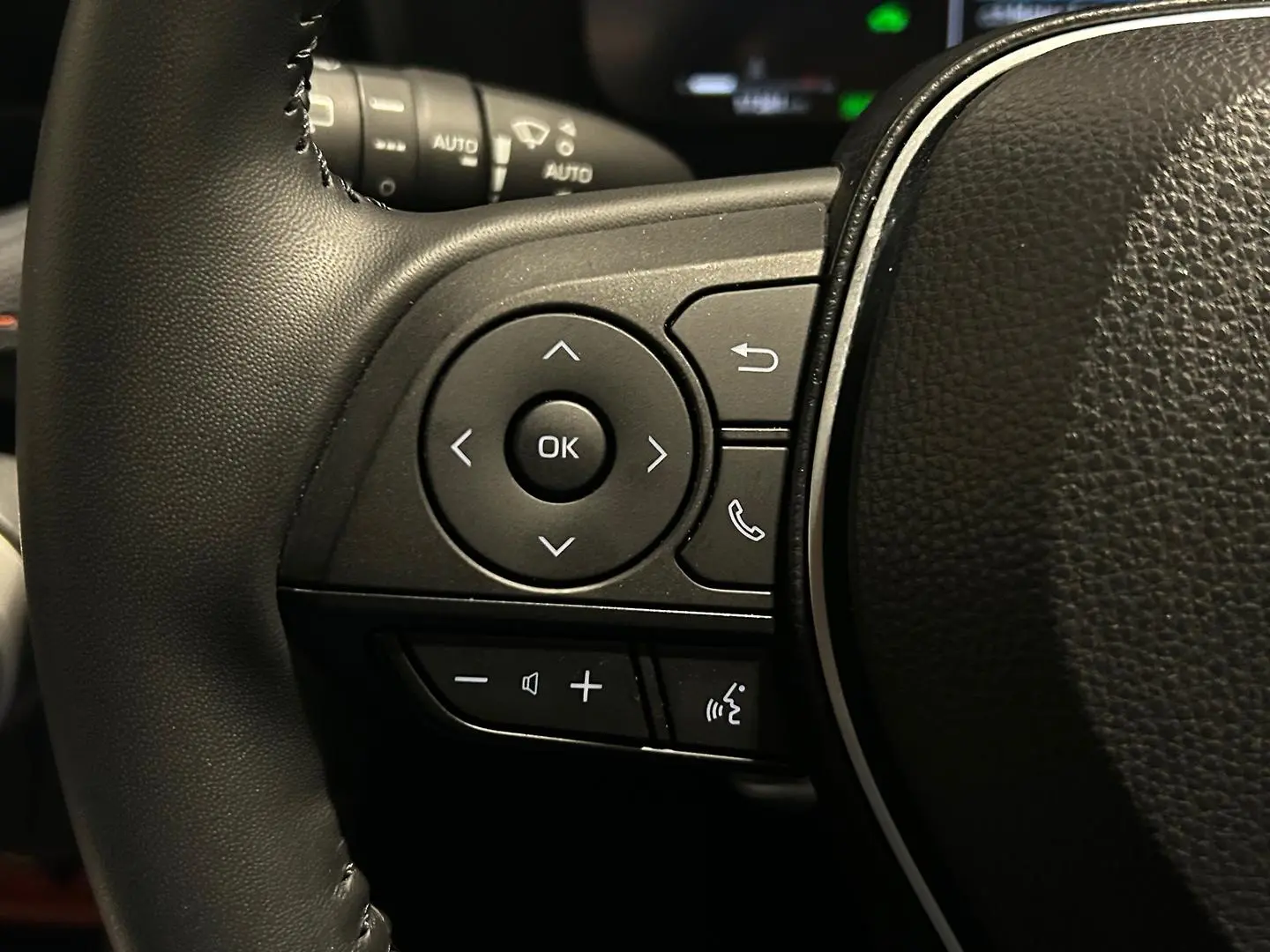 2024 Toyota RAV4 Gallery Image 23