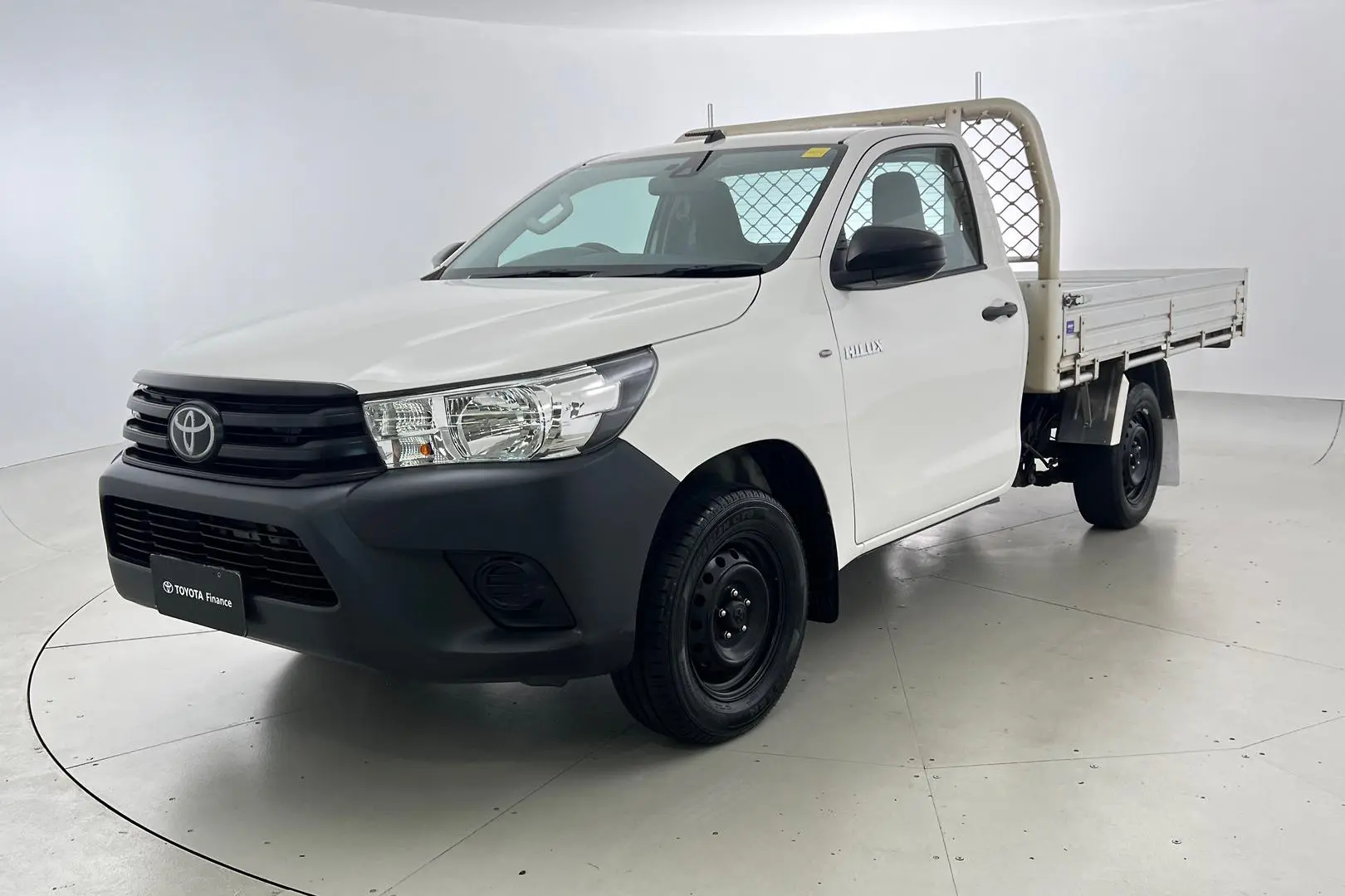 2021 Toyota Hilux Gallery Image 10