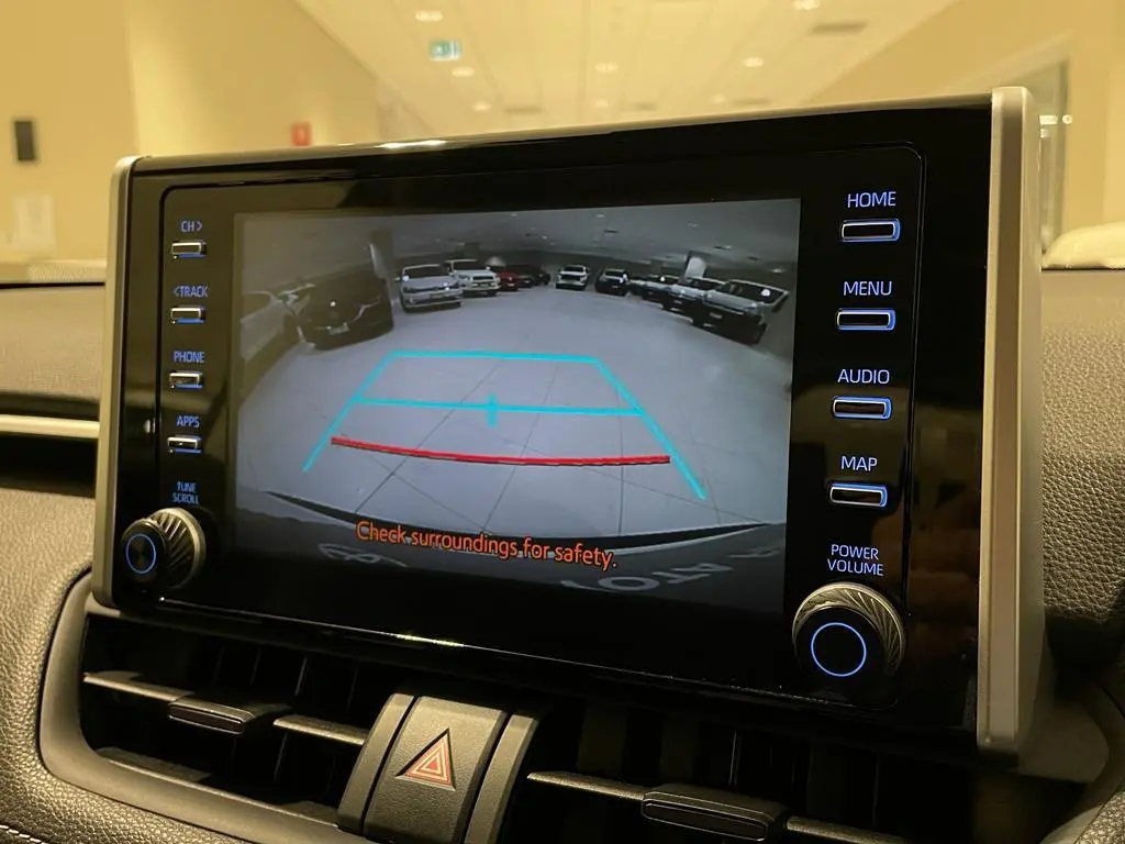 2022 Toyota RAV4 Gallery Image 19