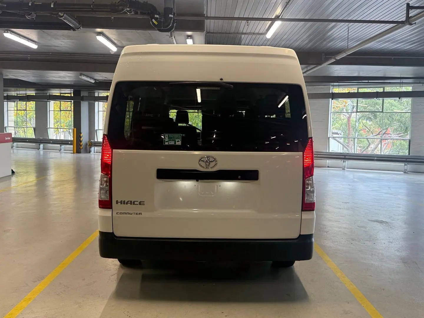 2021 Toyota Hiace Gallery Image 9