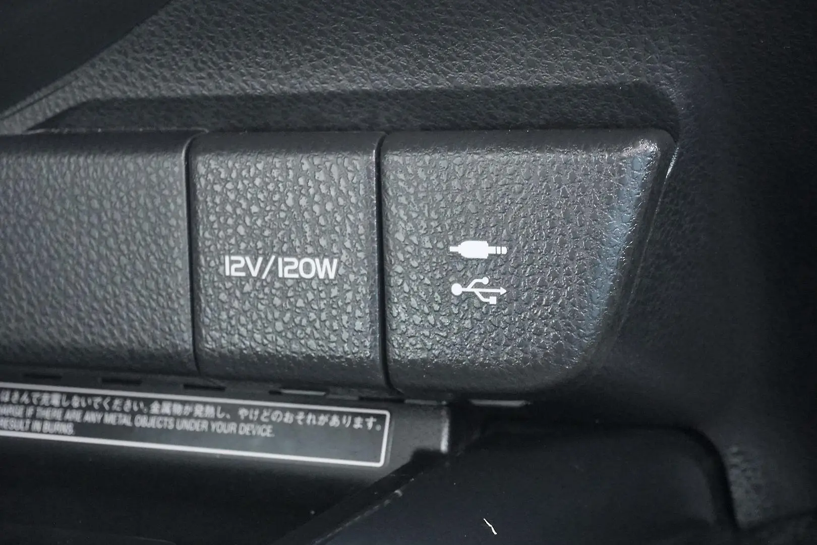 2018 Toyota Camry Gallery Image 15