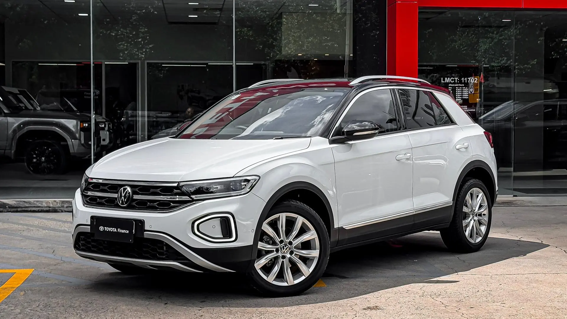 2022 Volkswagen T-Roc Gallery Image 10