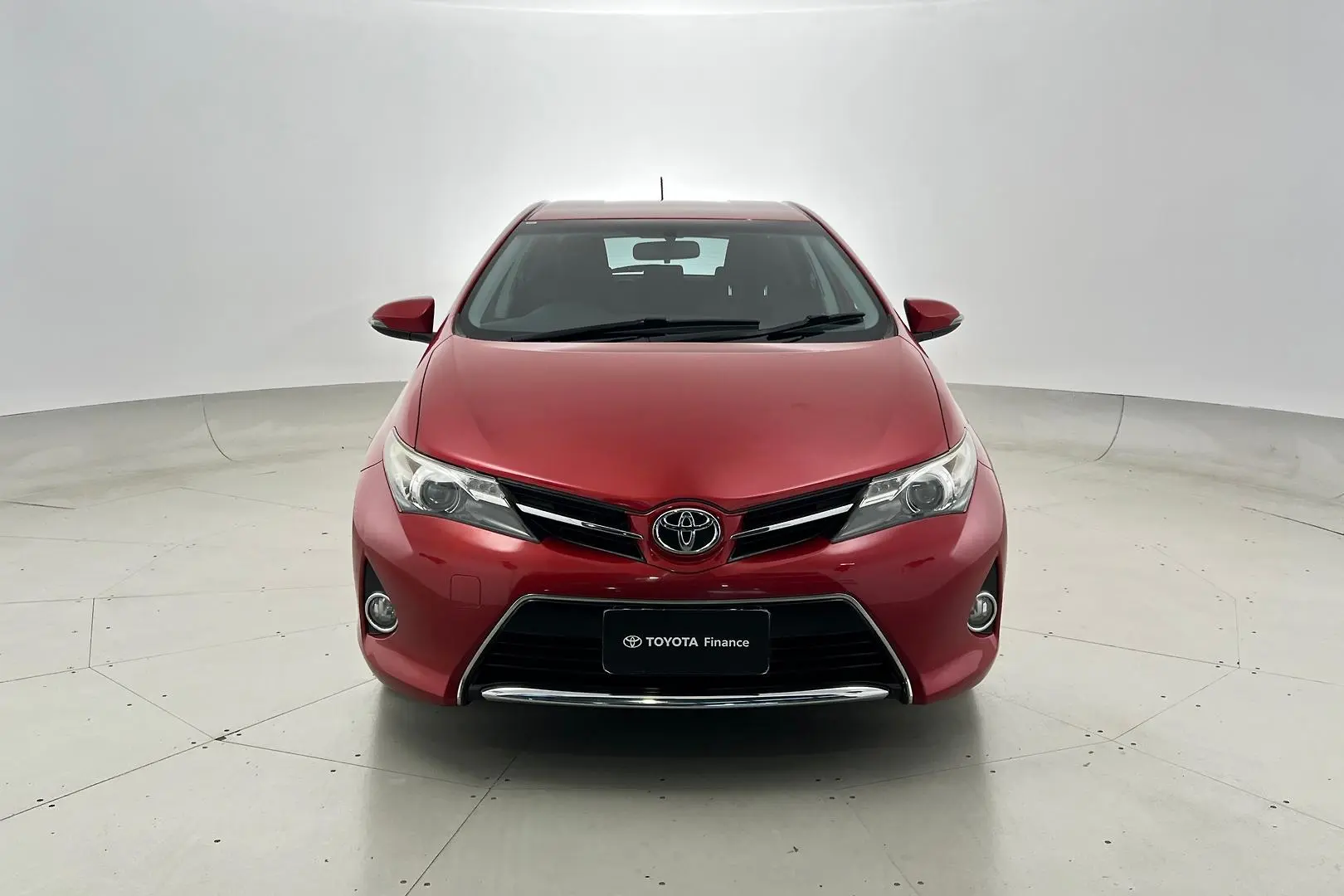 2014 Toyota Corolla Gallery Image 9
