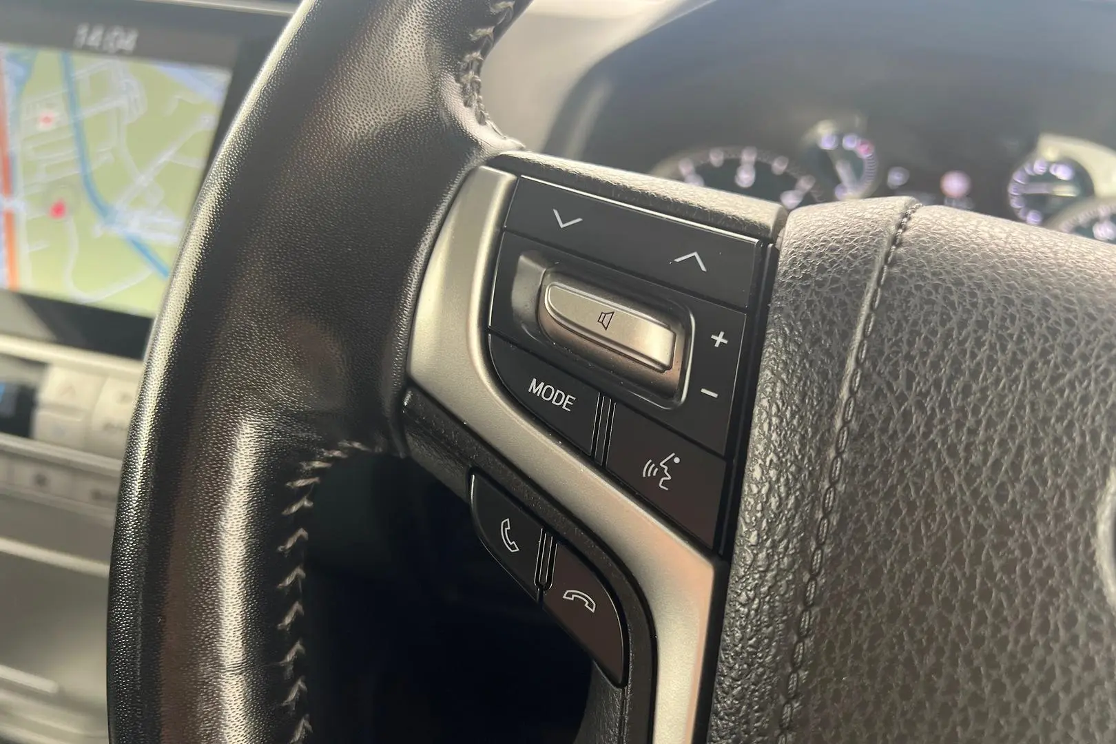 2021 Toyota Landcruiser Prado Gallery Image 21