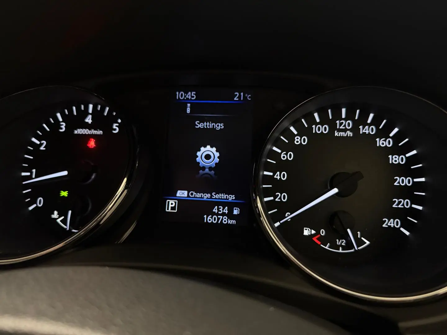 2020 Nissan X-TRAIL Gallery Image 22