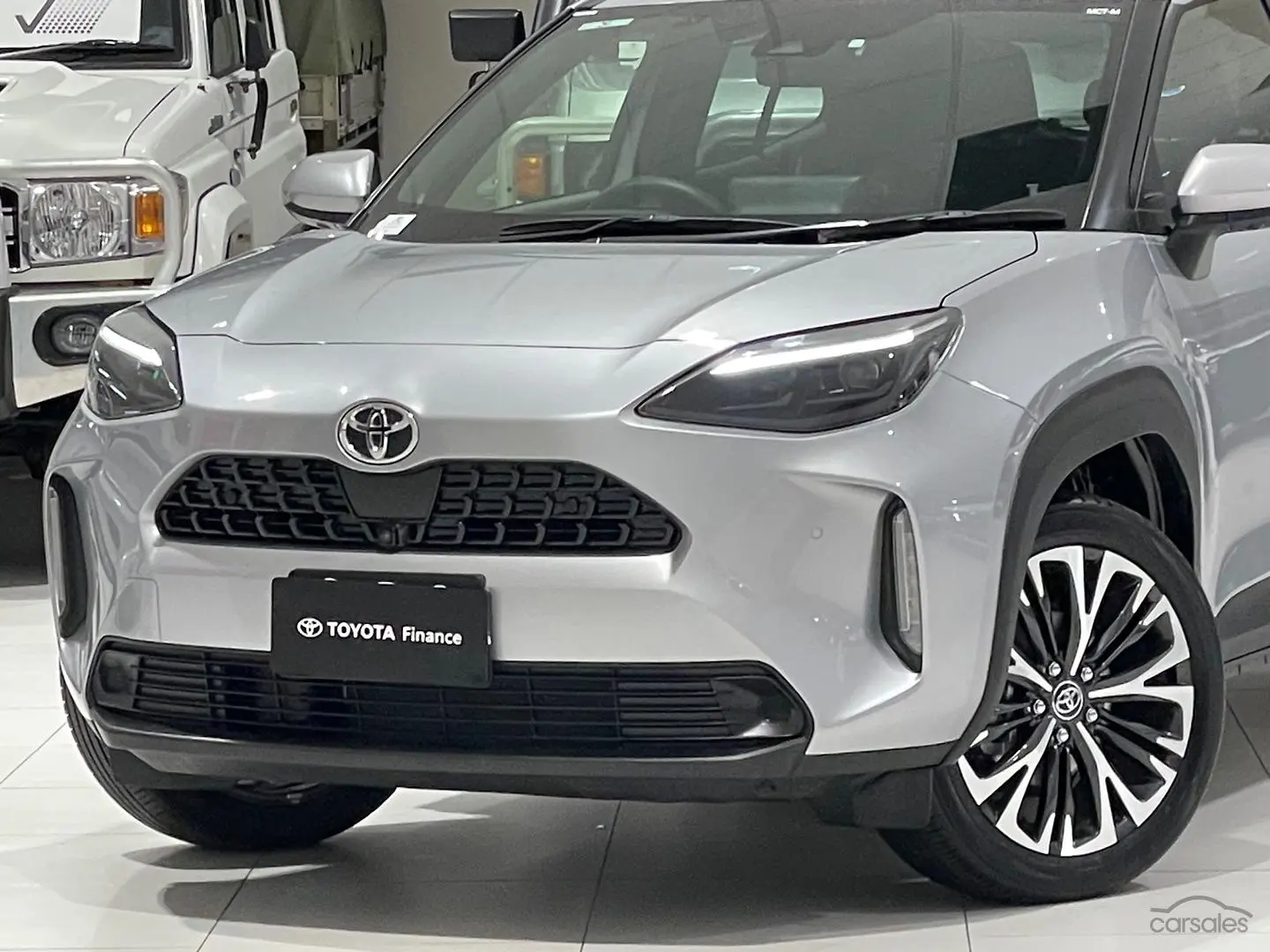 2023 Toyota Yaris Cross Image 6