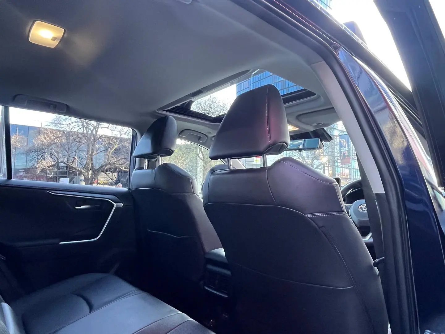 2024 Toyota RAV4 Gallery Image 26