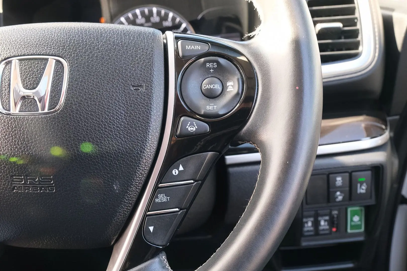 2018 Honda Odyssey Gallery Image 16
