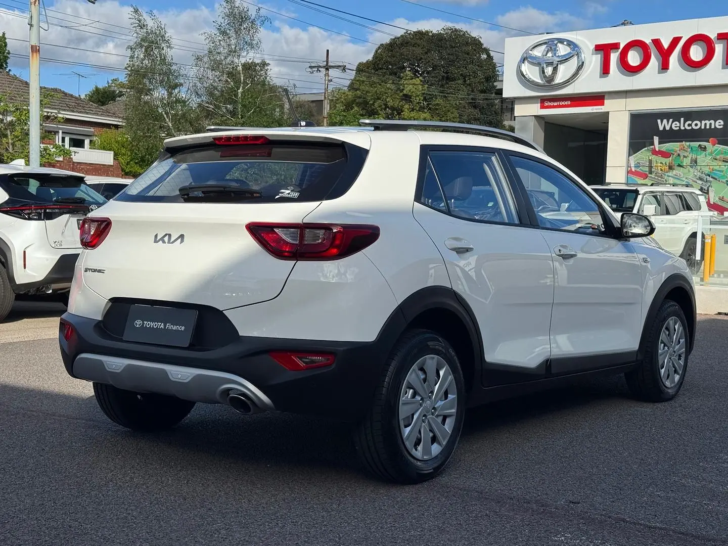 2021 Kia Stonic Gallery Image 4