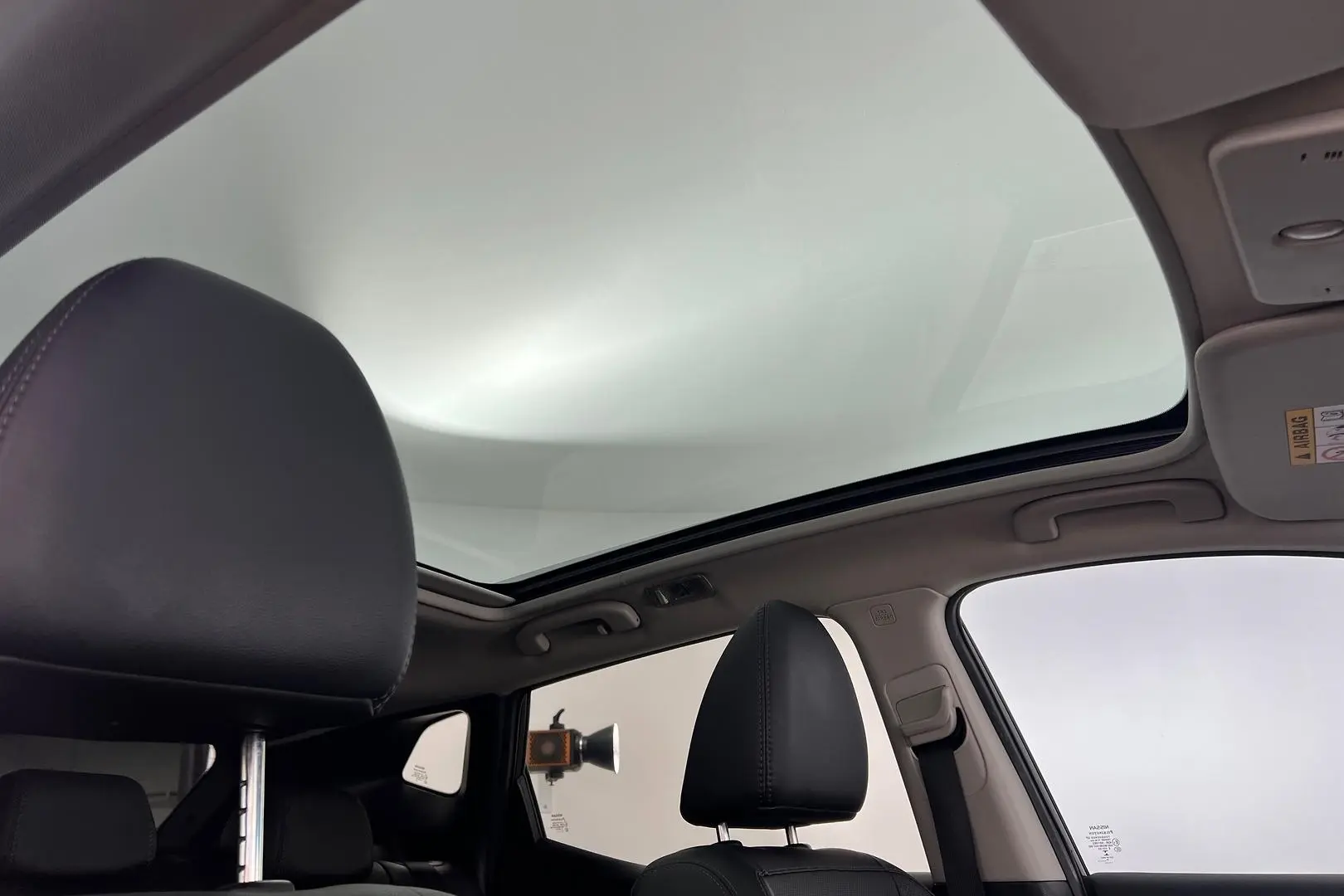 2015 Nissan QASHQAI Gallery Image 13