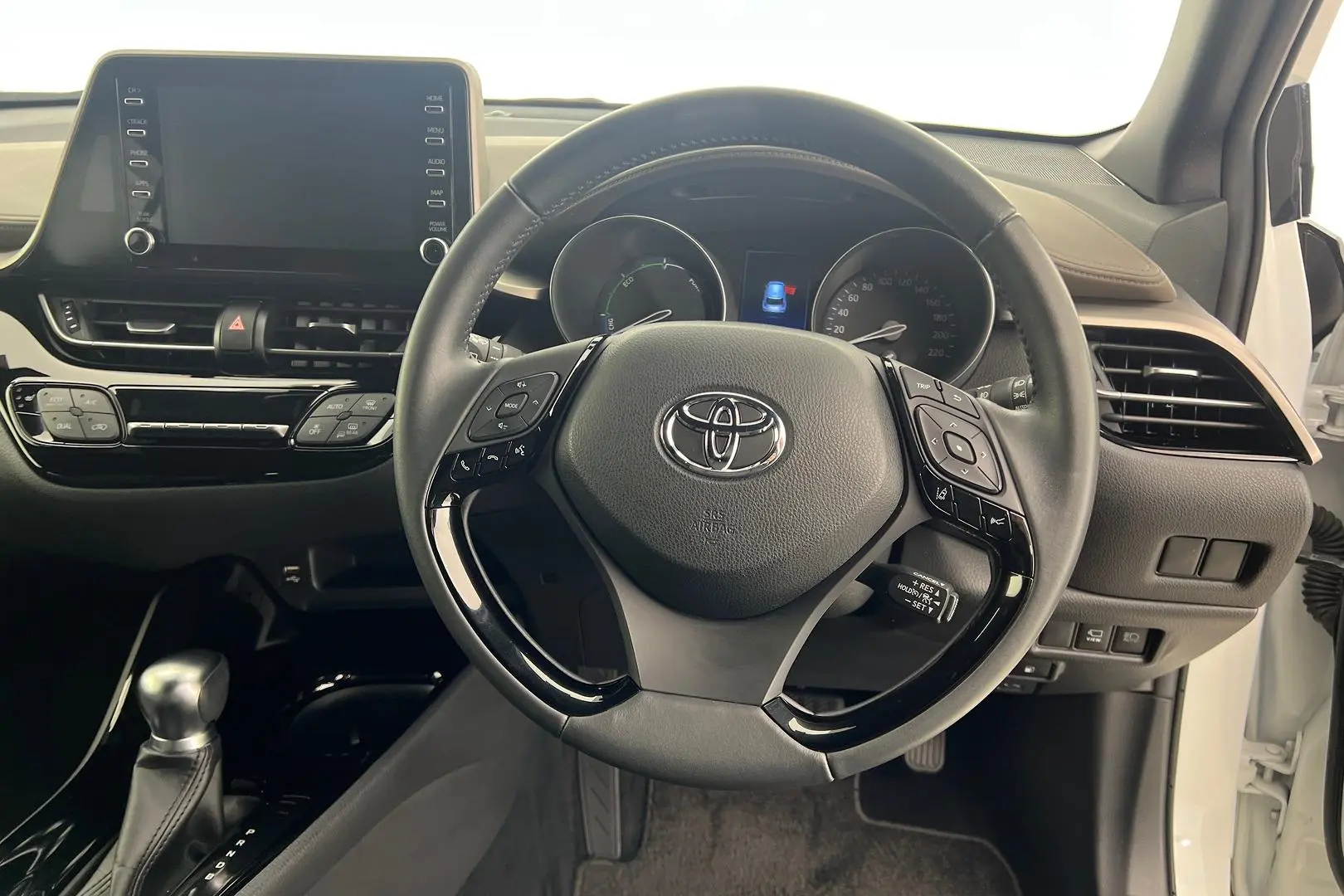 2022 Toyota C-HR Gallery Image 17