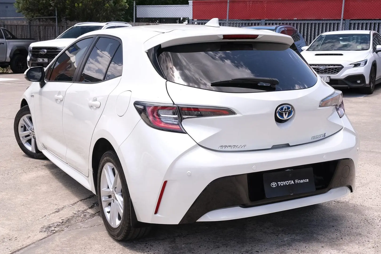 2018 Toyota Corolla Gallery Image 2