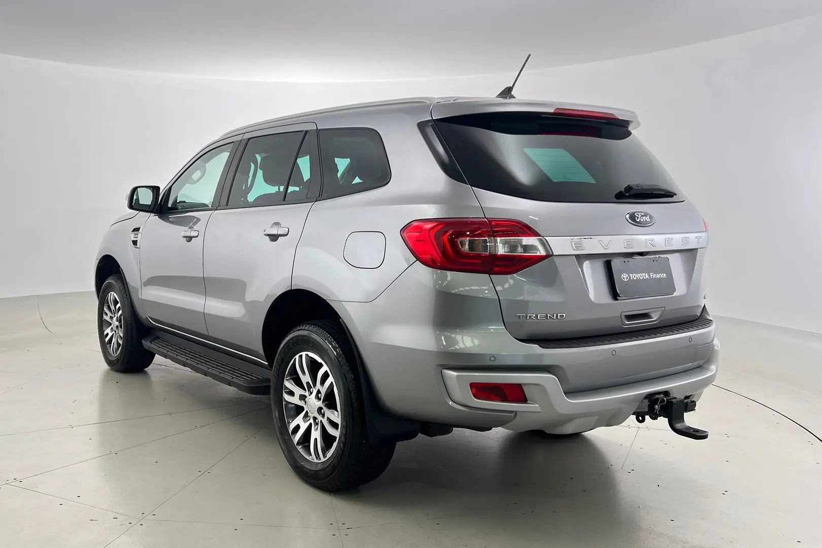 2020 Ford Everest Gallery Image 7