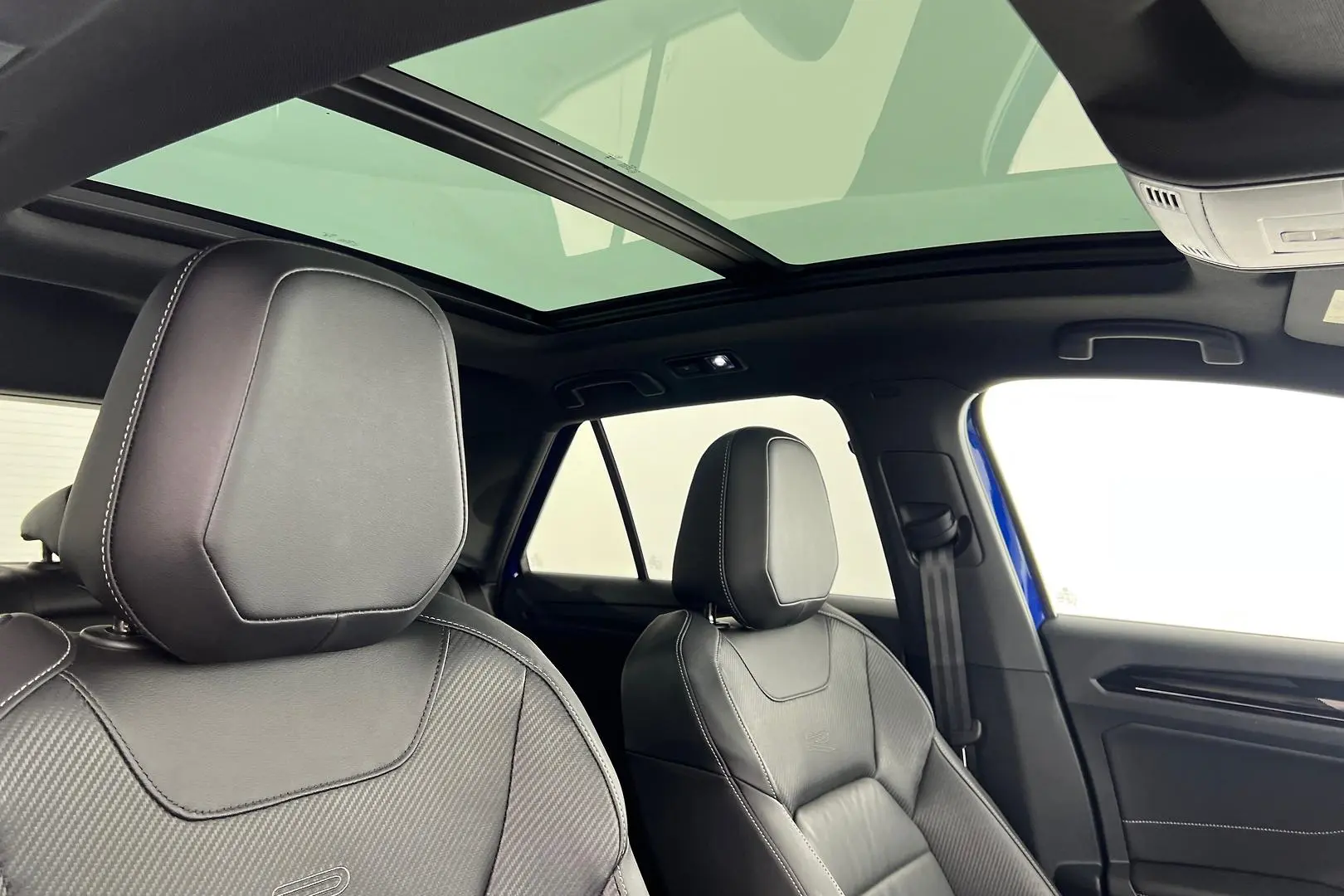 2023 Volkswagen T-Roc Gallery Image 12