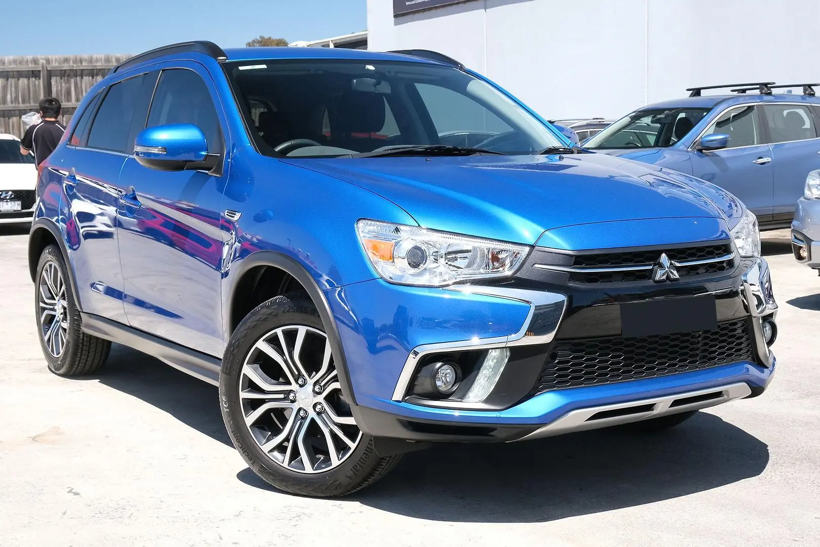 2018 Mitsubishi Asx Gallery Image 1