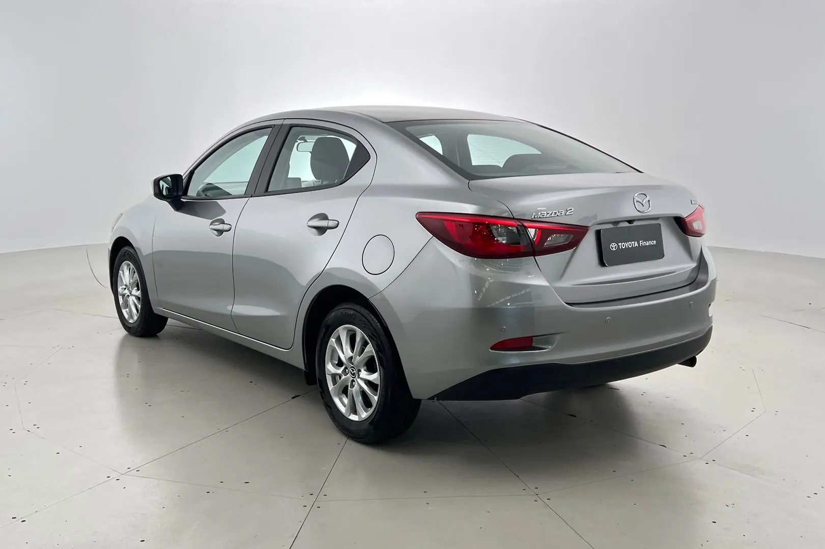 2016 Mazda 2 Gallery Image 7