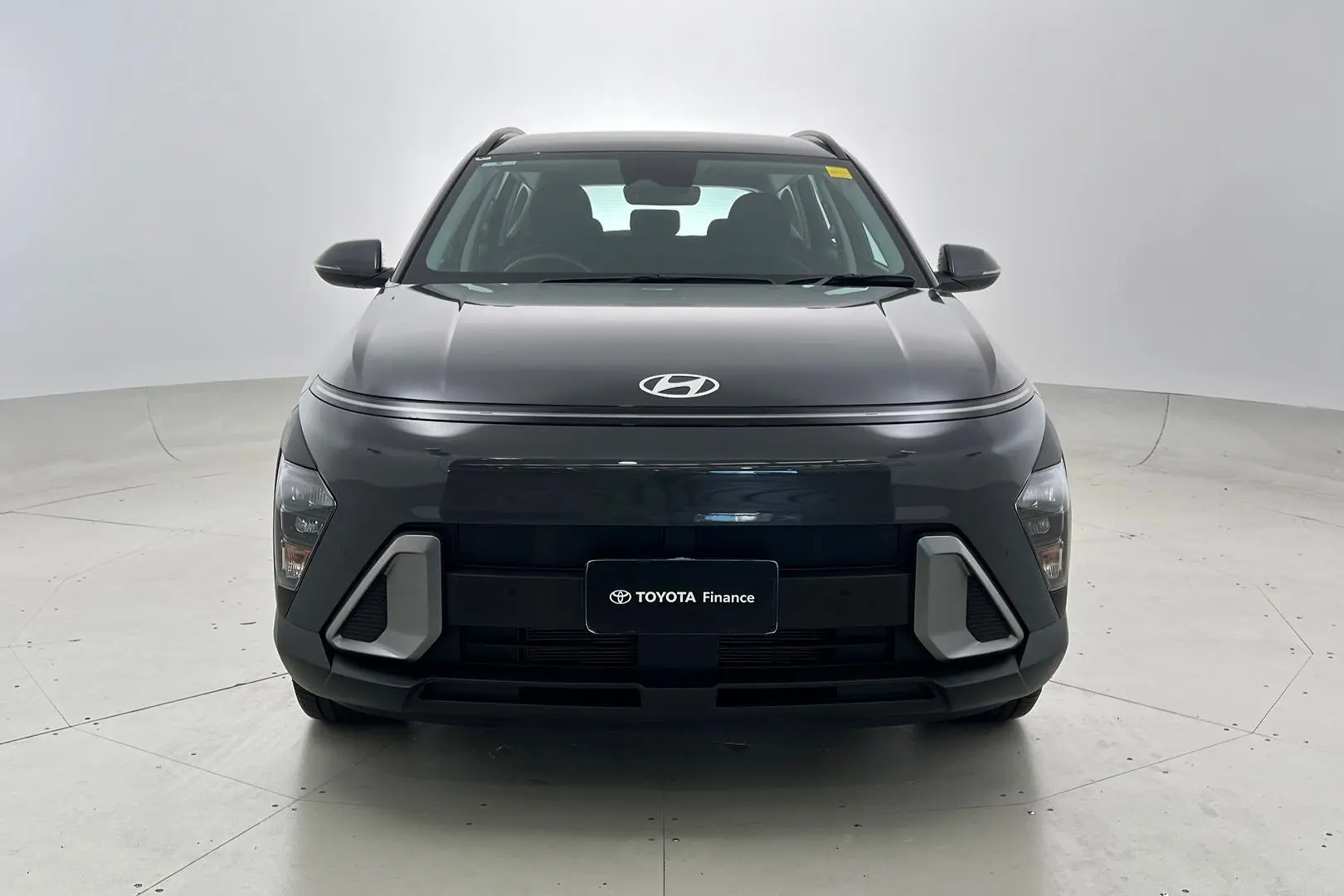 2024 Hyundai Kona Gallery Image 7