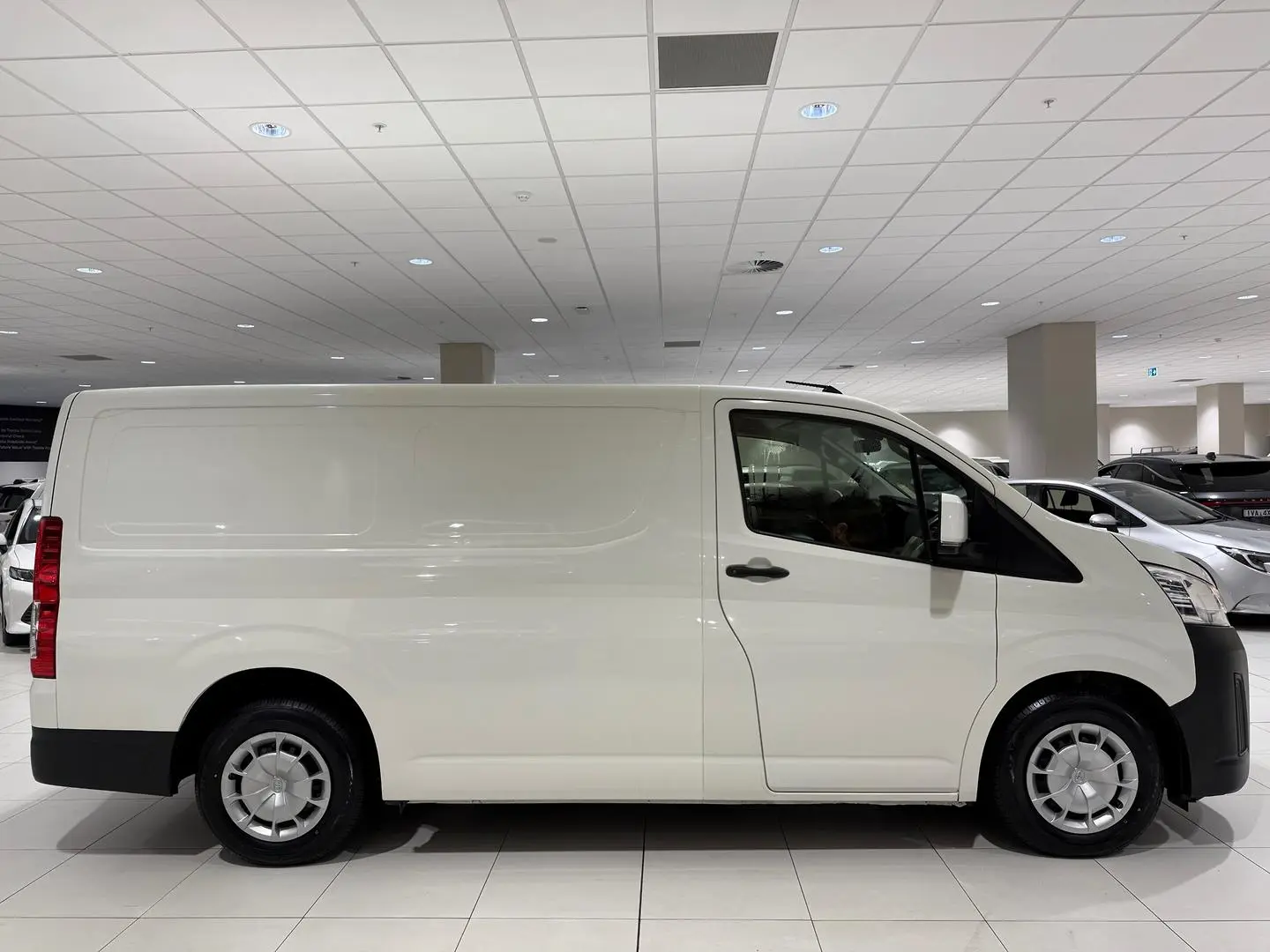 2022 Toyota Hiace Gallery Image 2