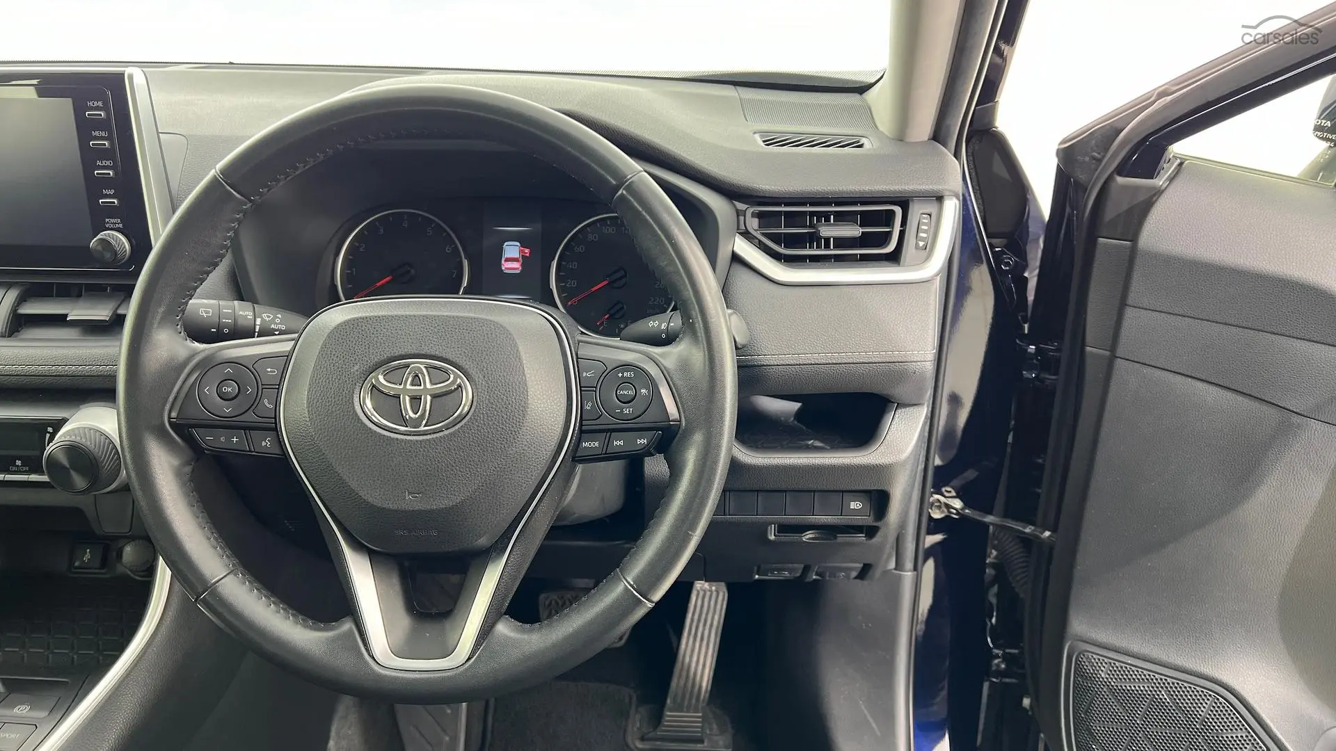 2021 Toyota RAV4 Image 18