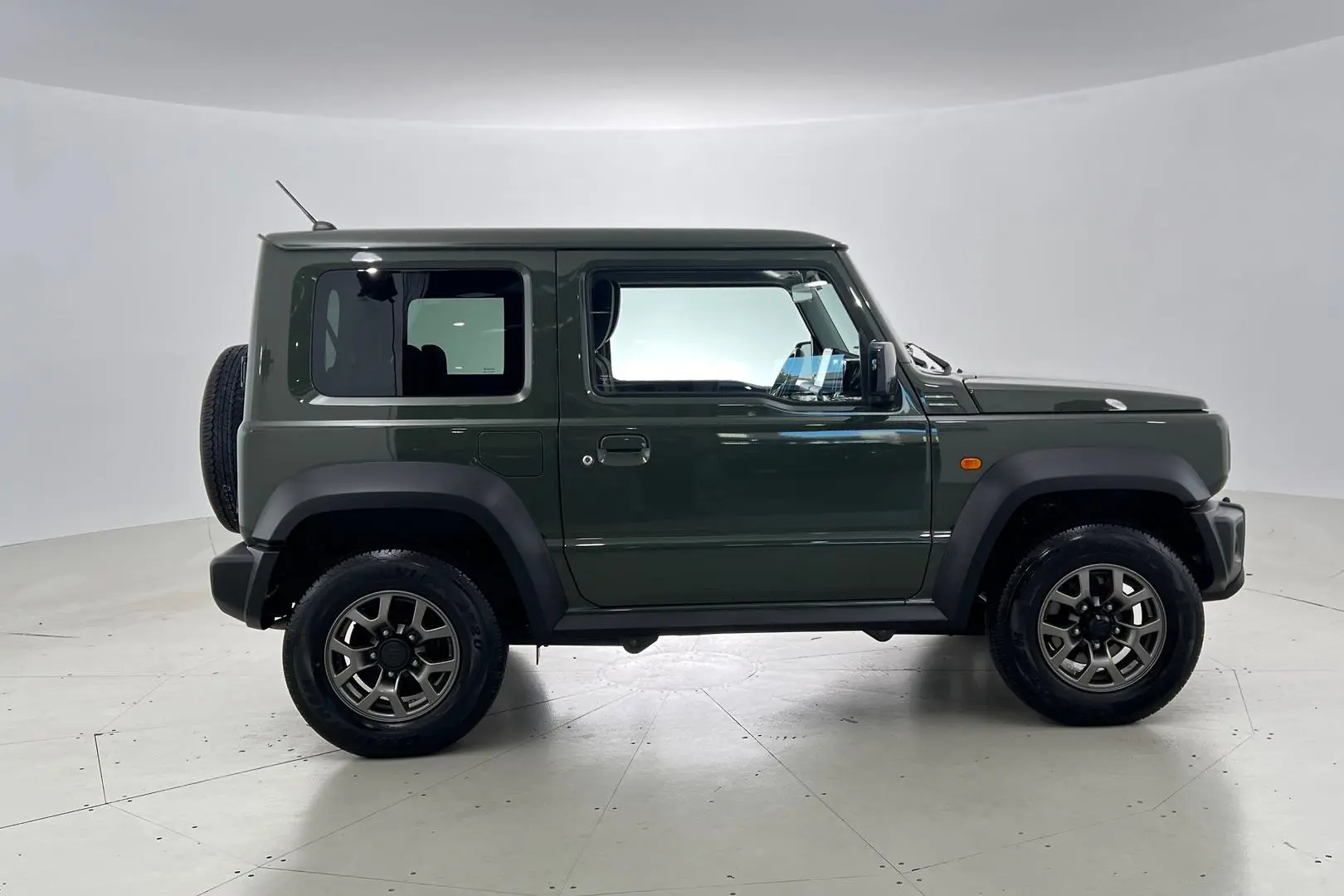 2022 Suzuki Jimny Gallery Image 5