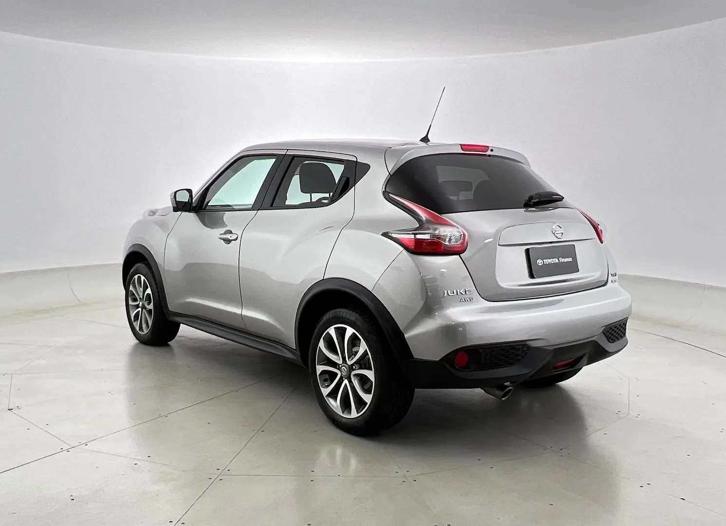 2018 Nissan JUKE Image 6