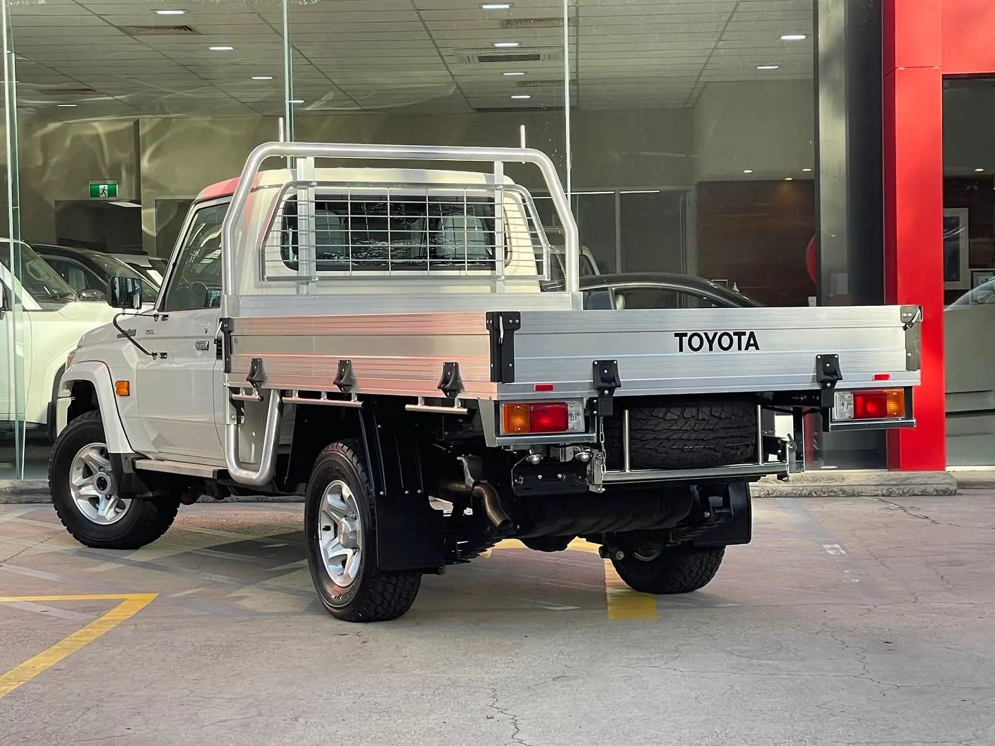 2023 Toyota Landcruiser Gallery Image 10