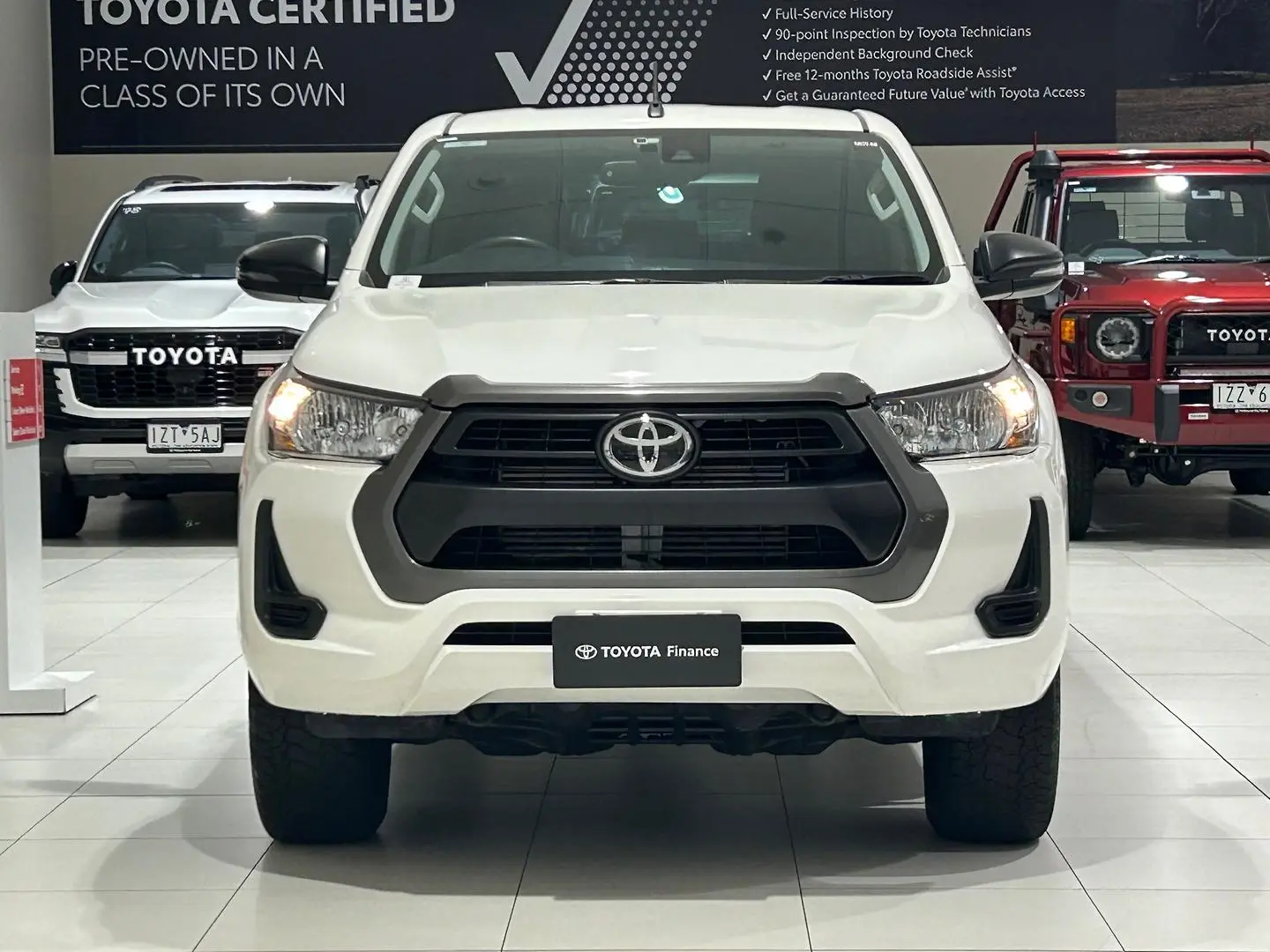 2021 Toyota Hilux Gallery Image 4