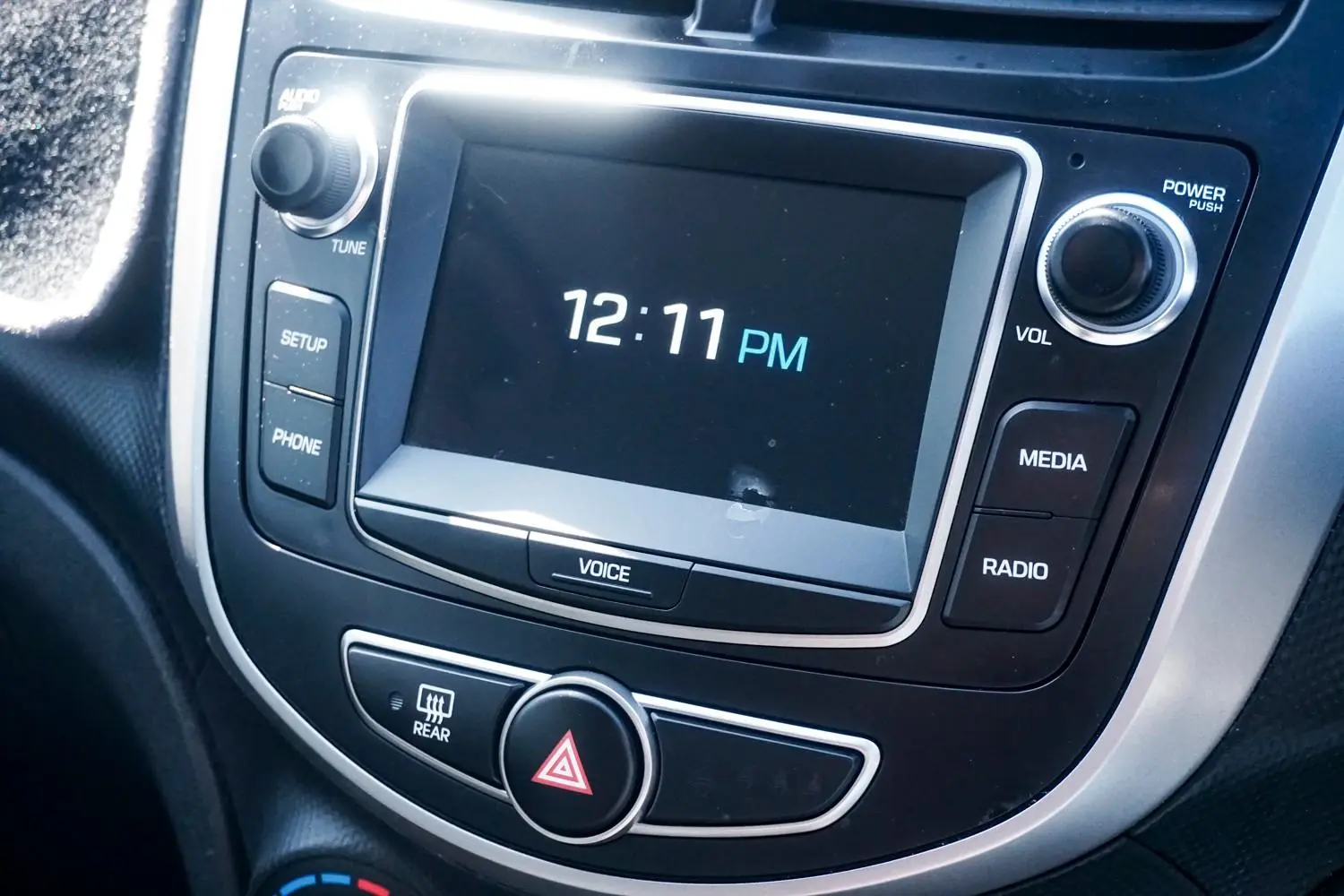 2017 Hyundai Accent Gallery Image 10