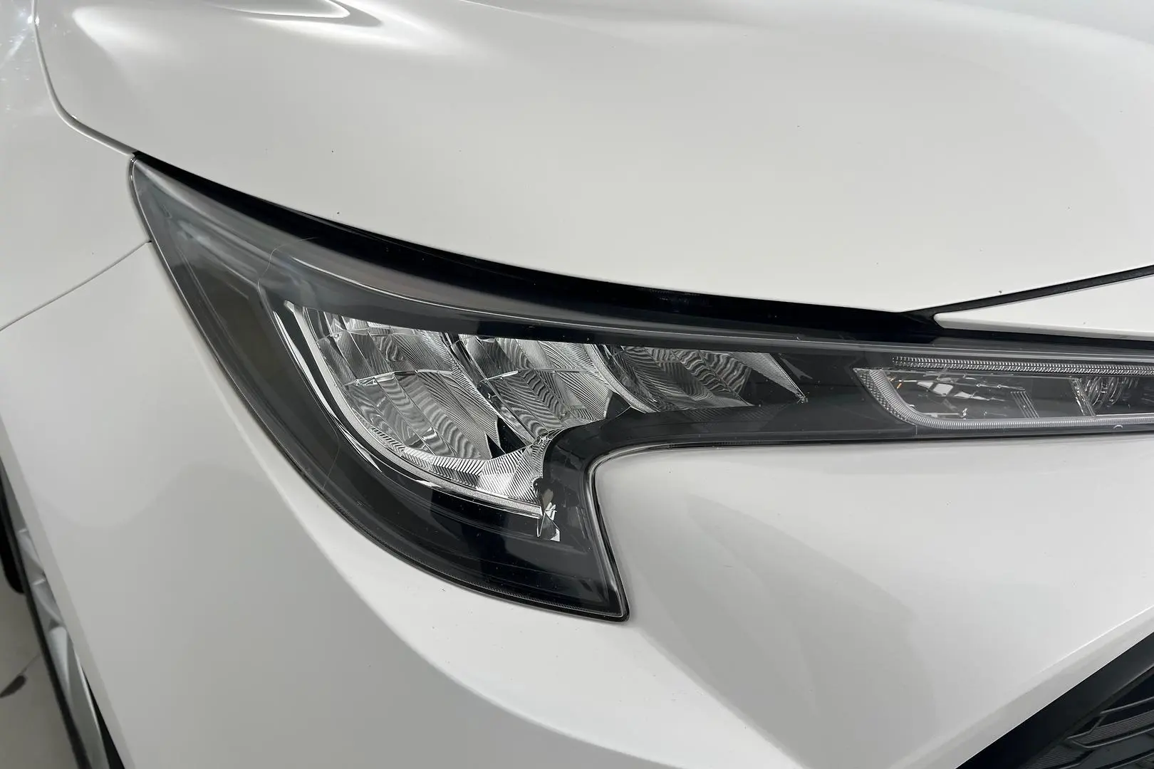 2020 Toyota Corolla Gallery Image 2