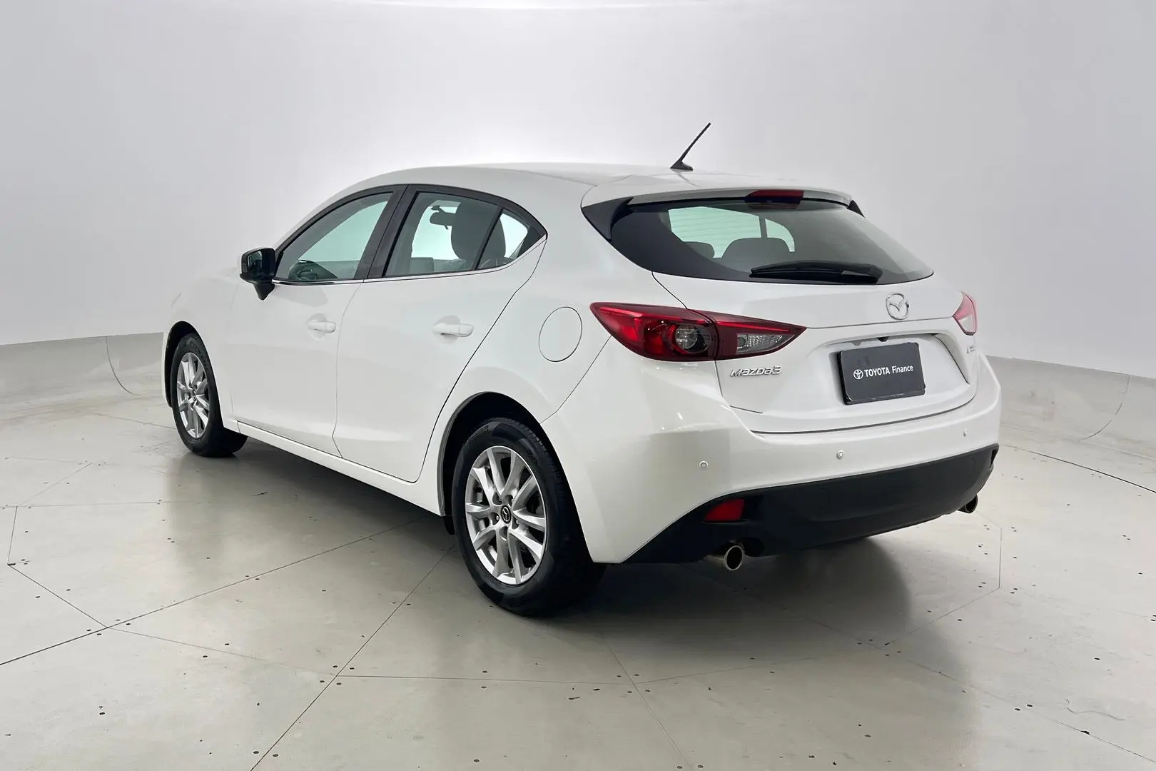 2015 Mazda 3 Gallery Image 2