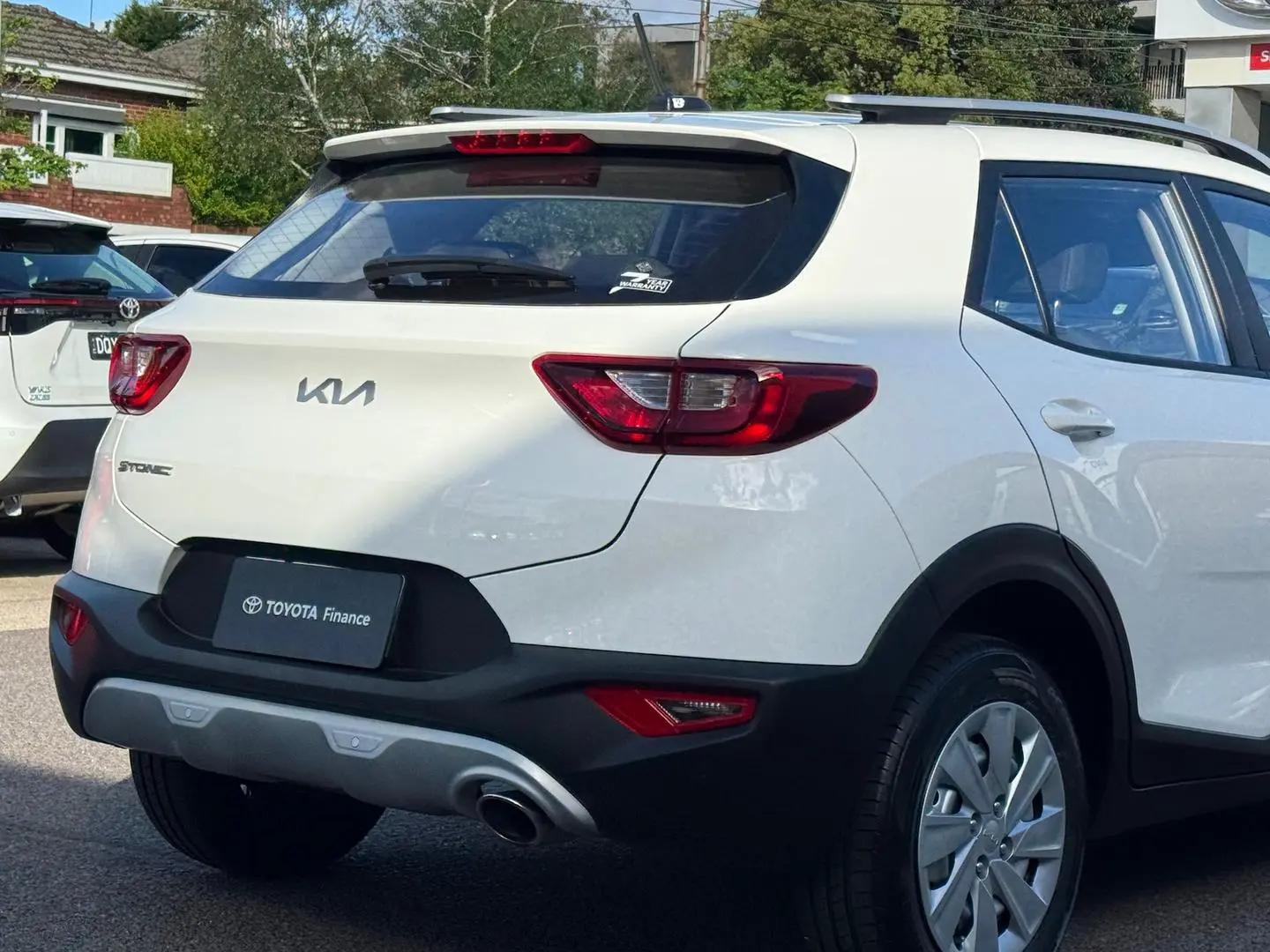 2021 Kia Stonic Gallery Image 6