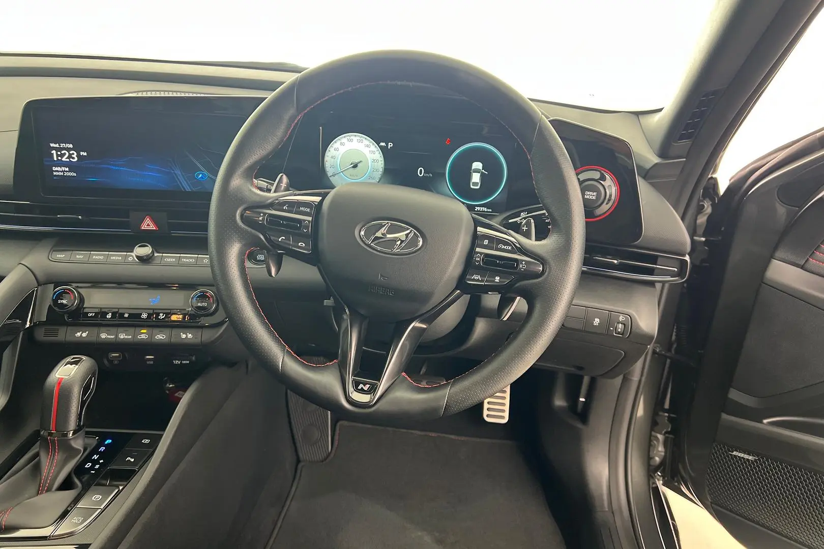 2021 Hyundai i30 Gallery Image 16