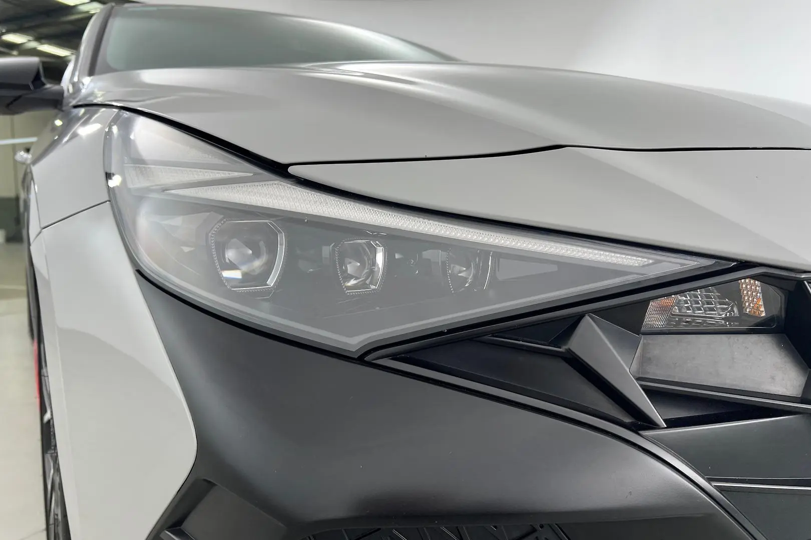 2022 Hyundai i30 Gallery Image 2