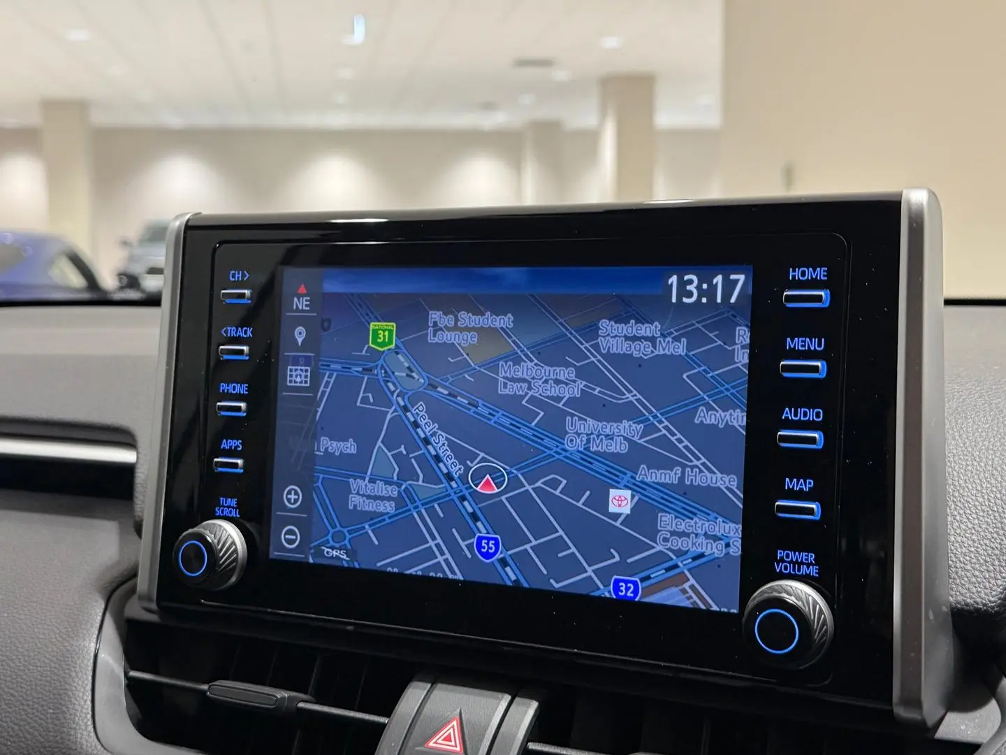 2022 Toyota RAV4 Gallery Image 18