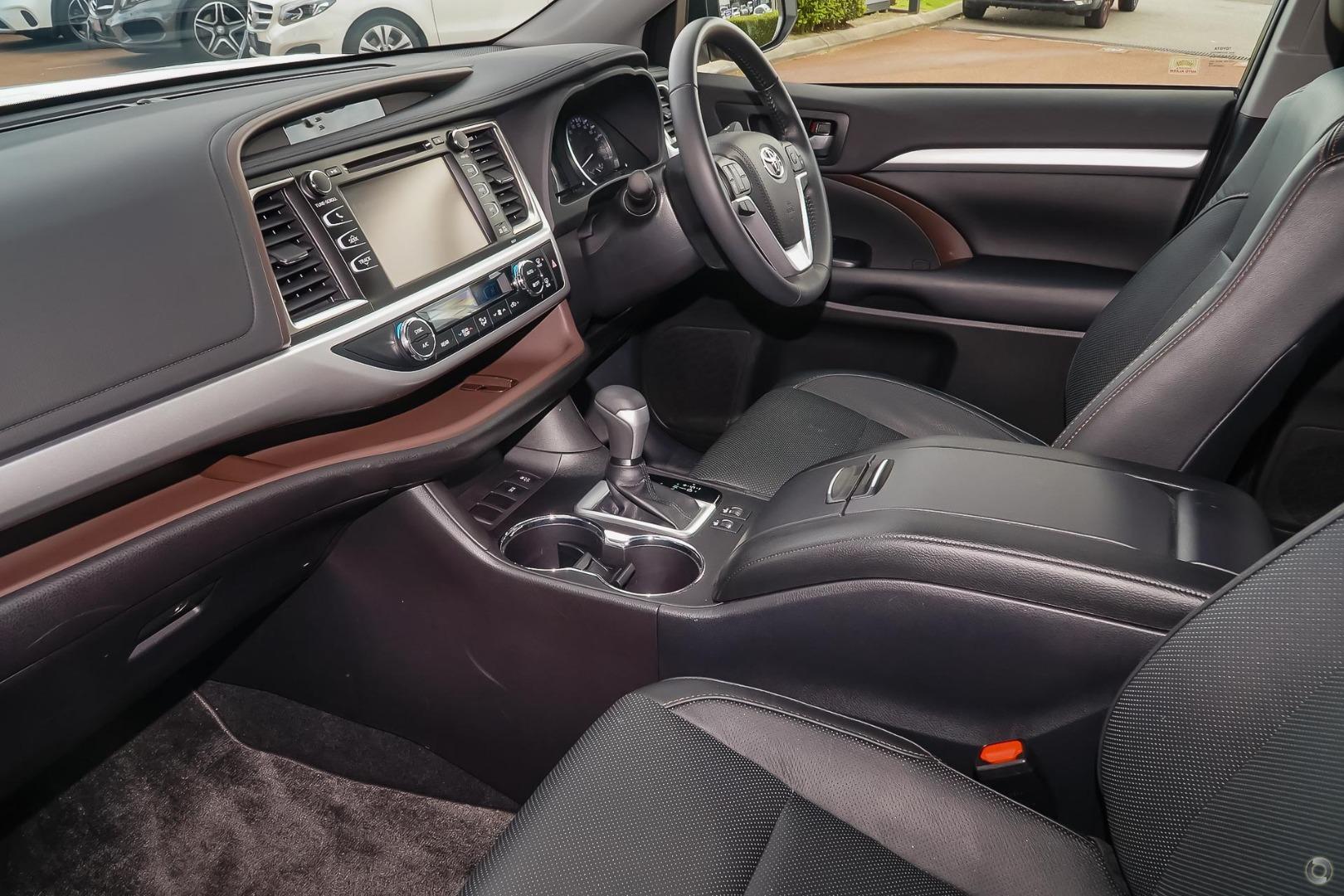 2019 Toyota Kluger Gallery Image 10