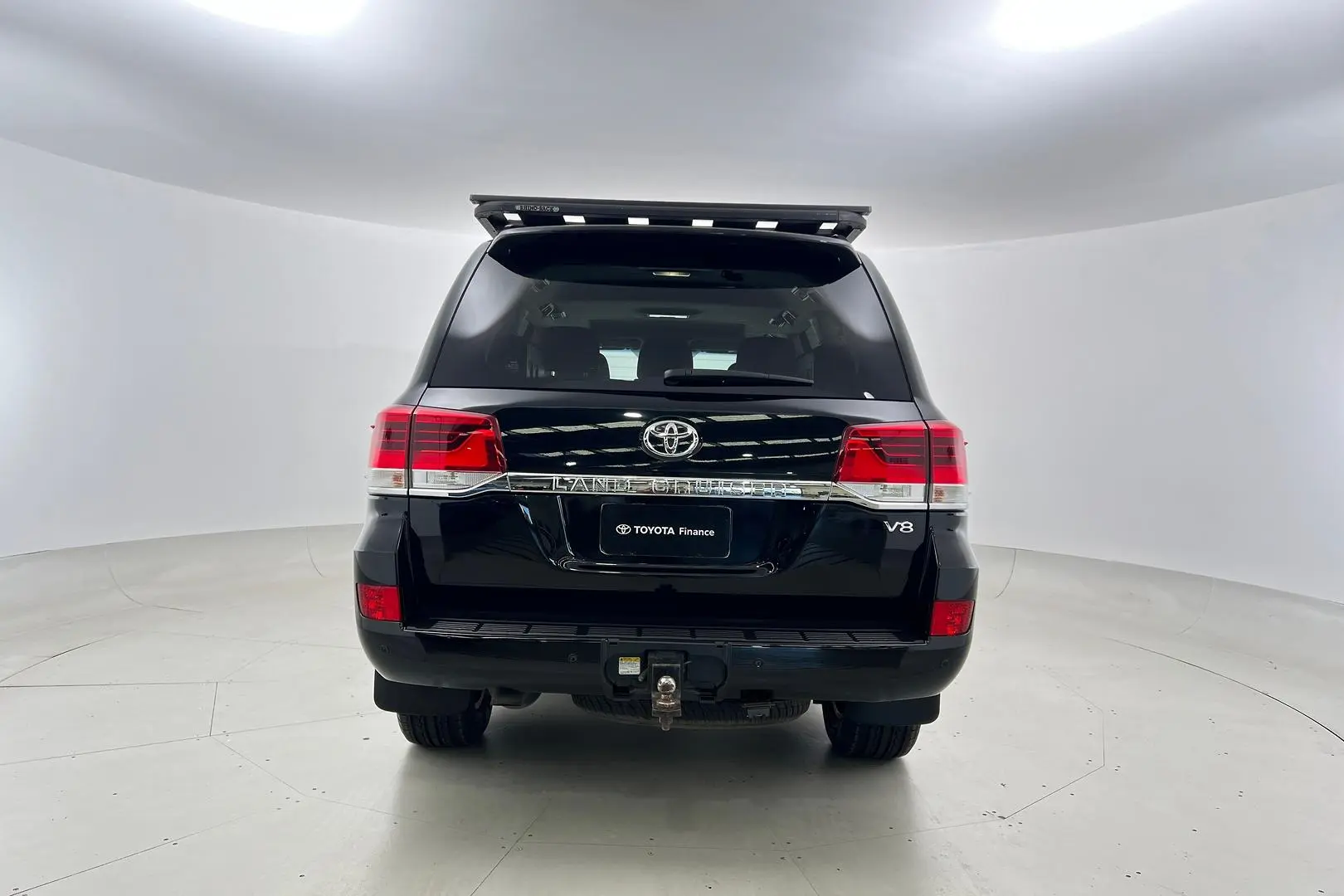 2019 Toyota Landcruiser Gallery Image 6