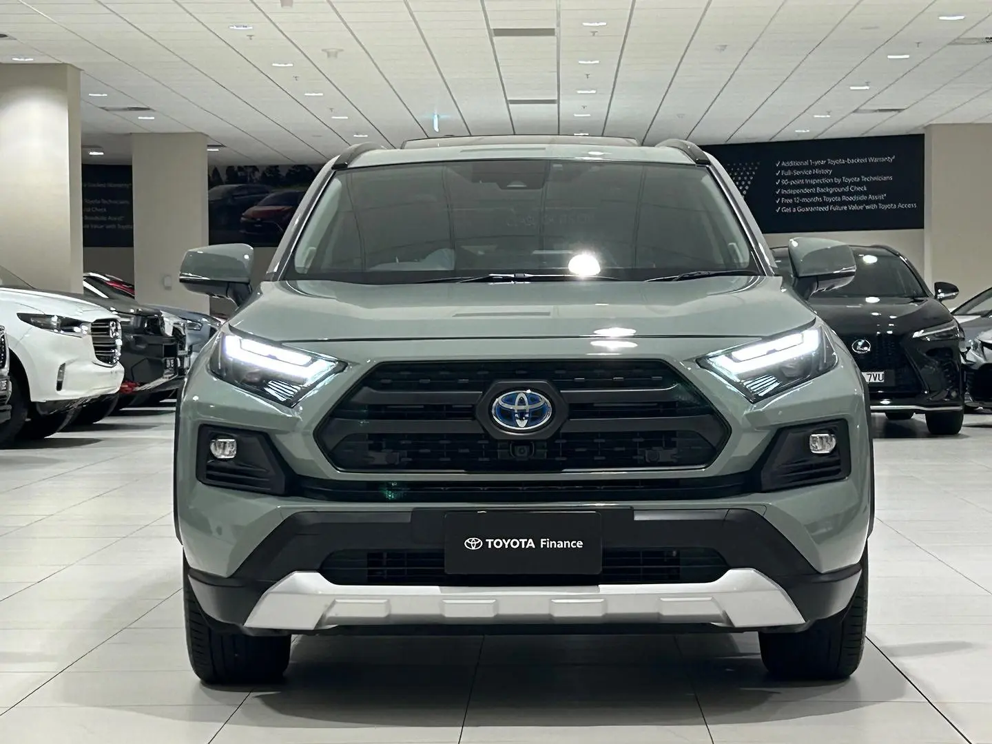 2024 Toyota RAV4 Gallery Image 4