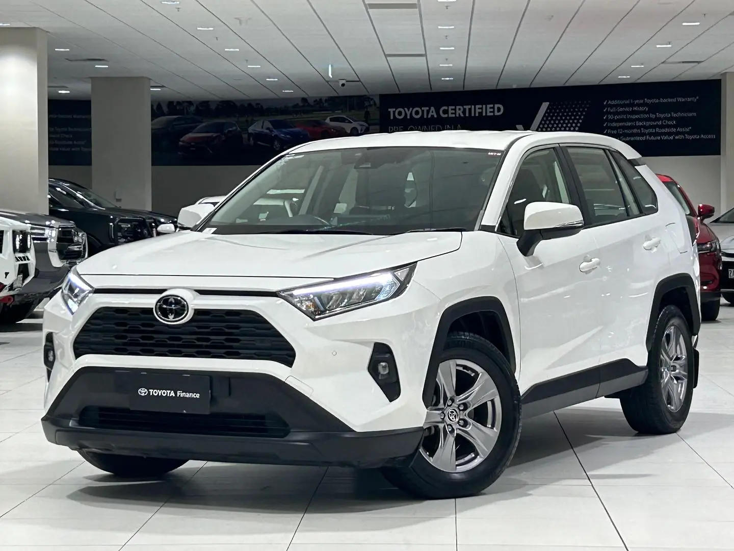 2022 Toyota RAV4 Gallery Image 5