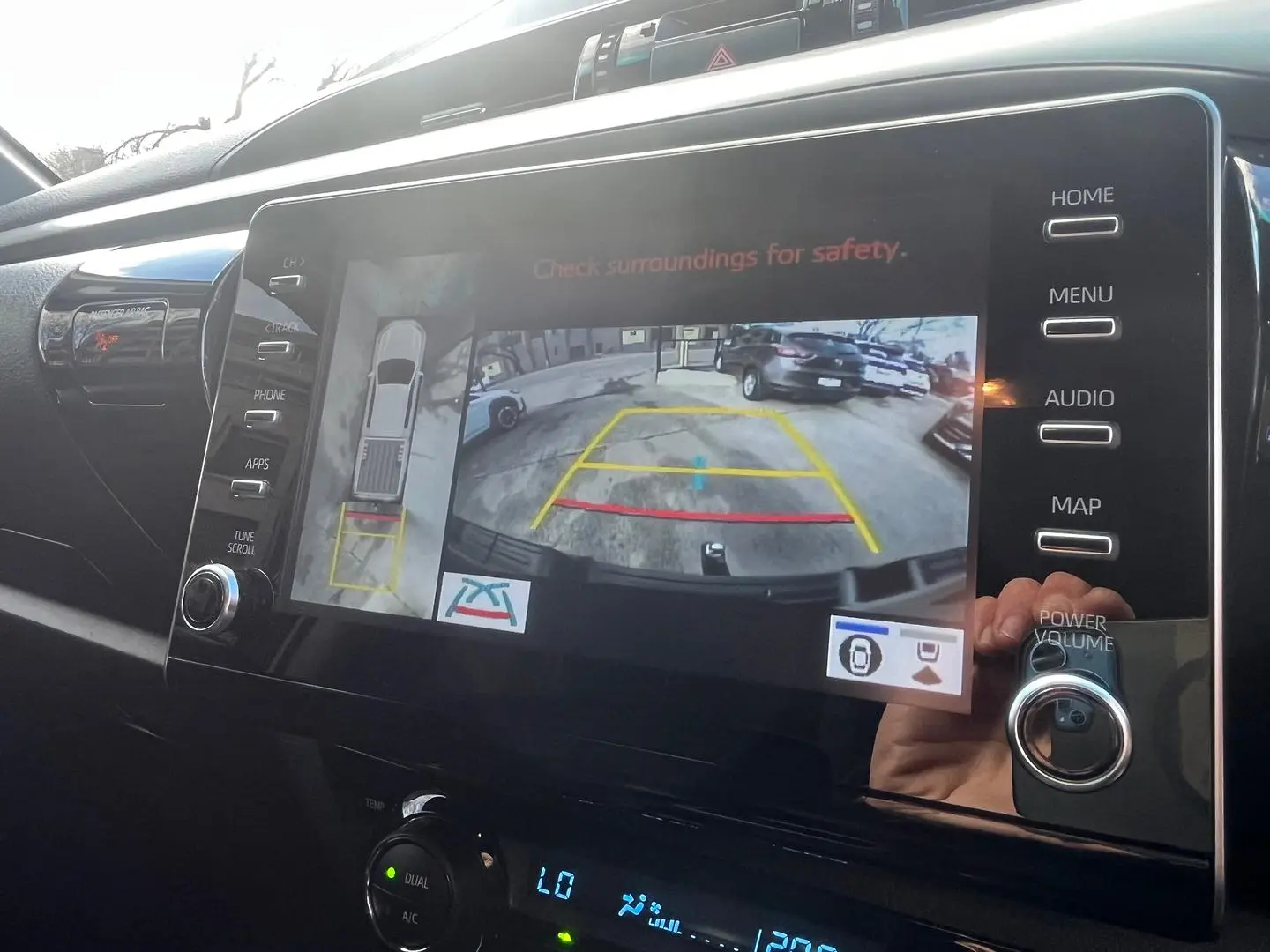 2024 Toyota Hilux Gallery Image 22