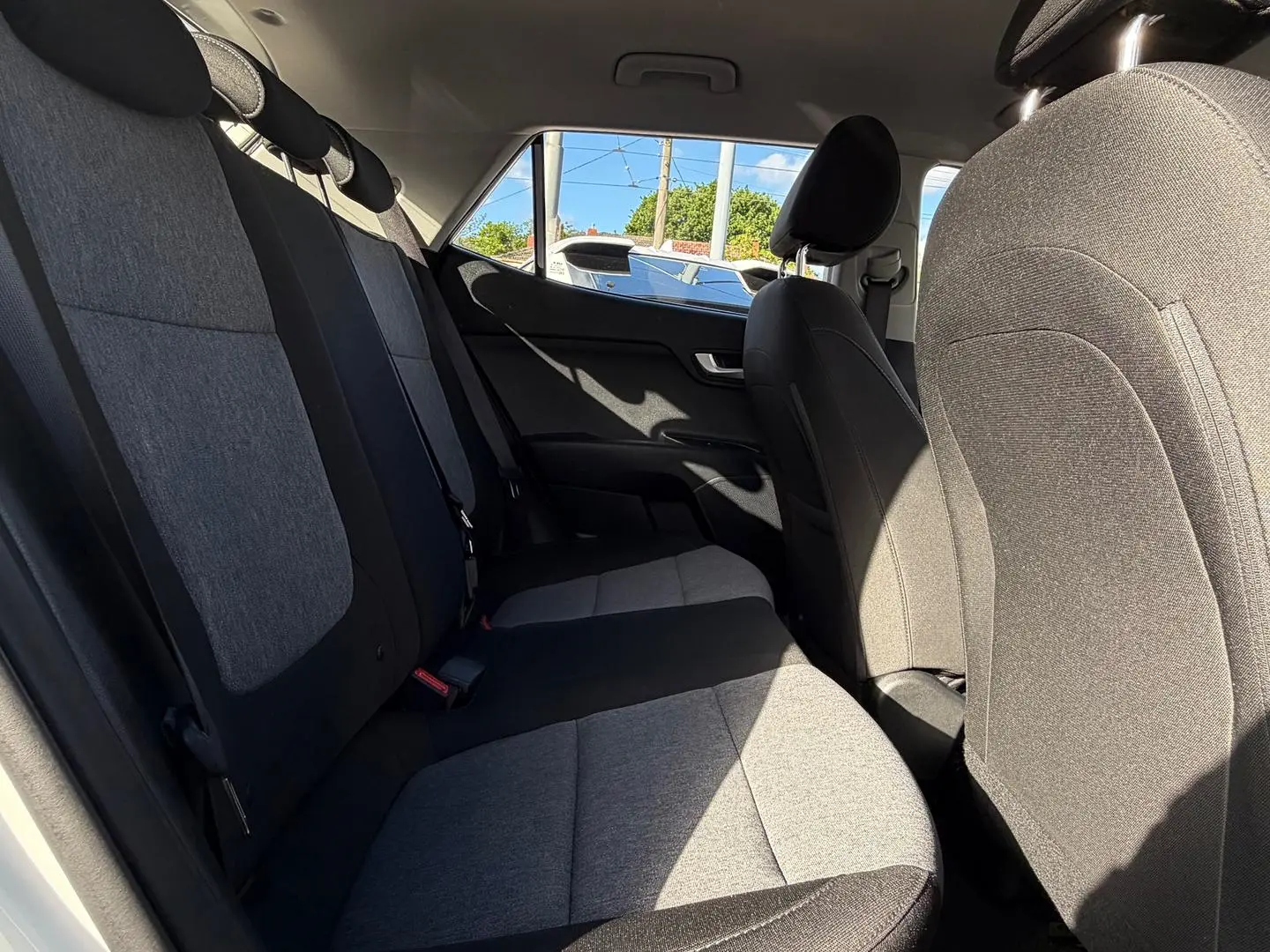 2021 Kia Stonic Gallery Image 21