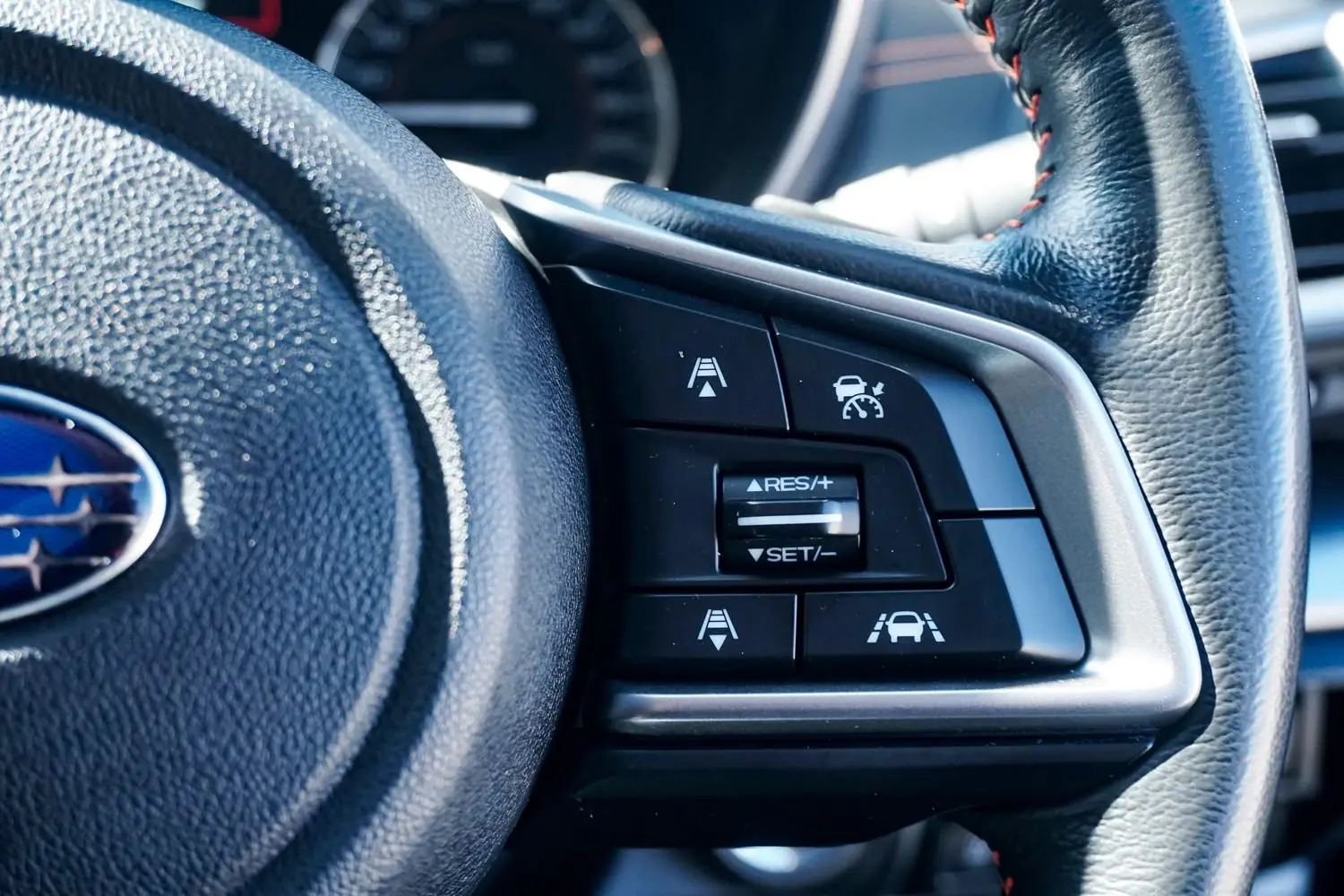 2018 Subaru XV Gallery Image 6