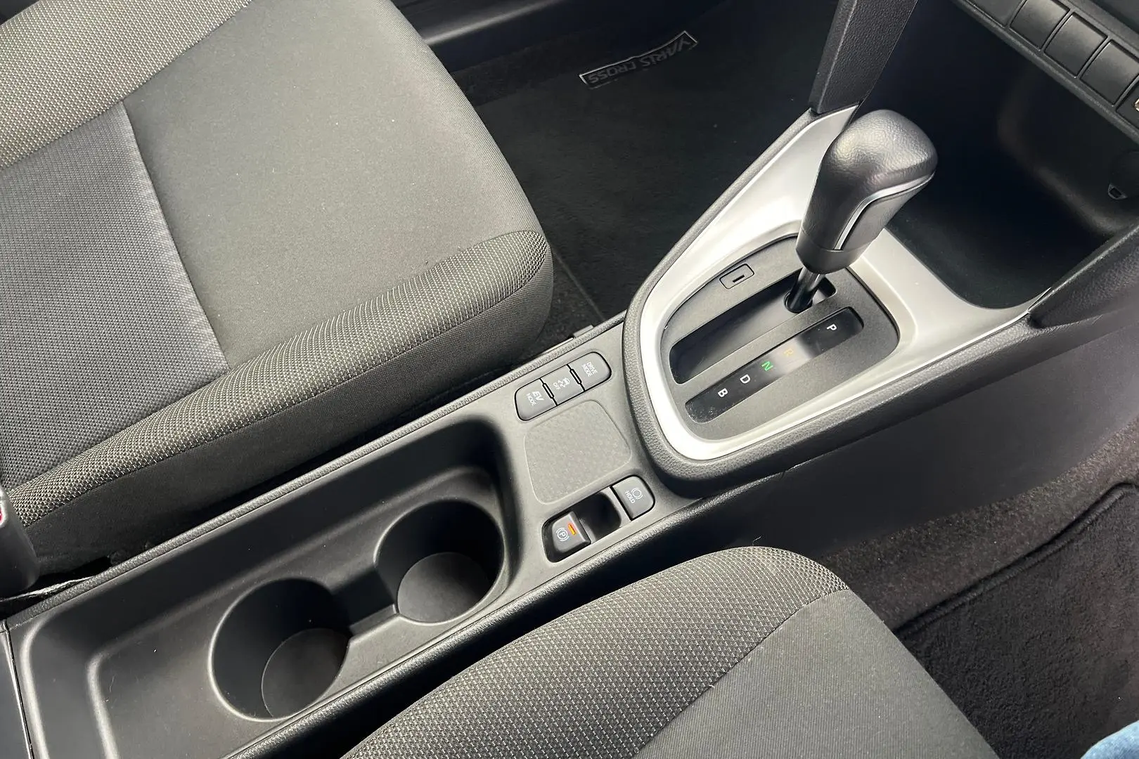 2022 Toyota Yaris Cross Gallery Image 13