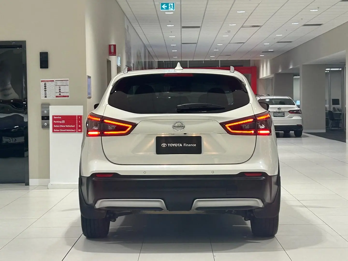 2020 Nissan QASHQAI Gallery Image 9