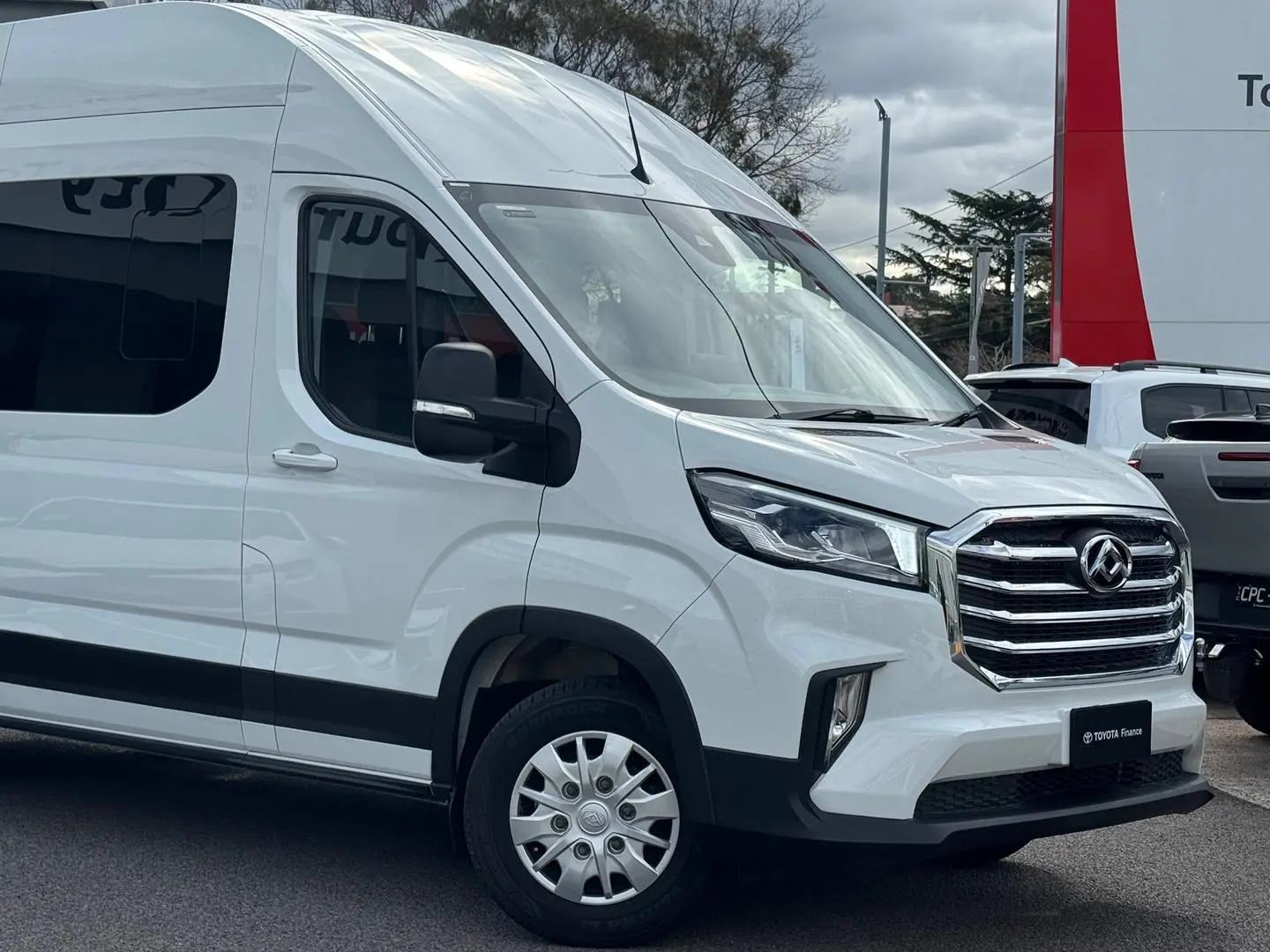 2022 LDV Deliver 9 Gallery Image 2