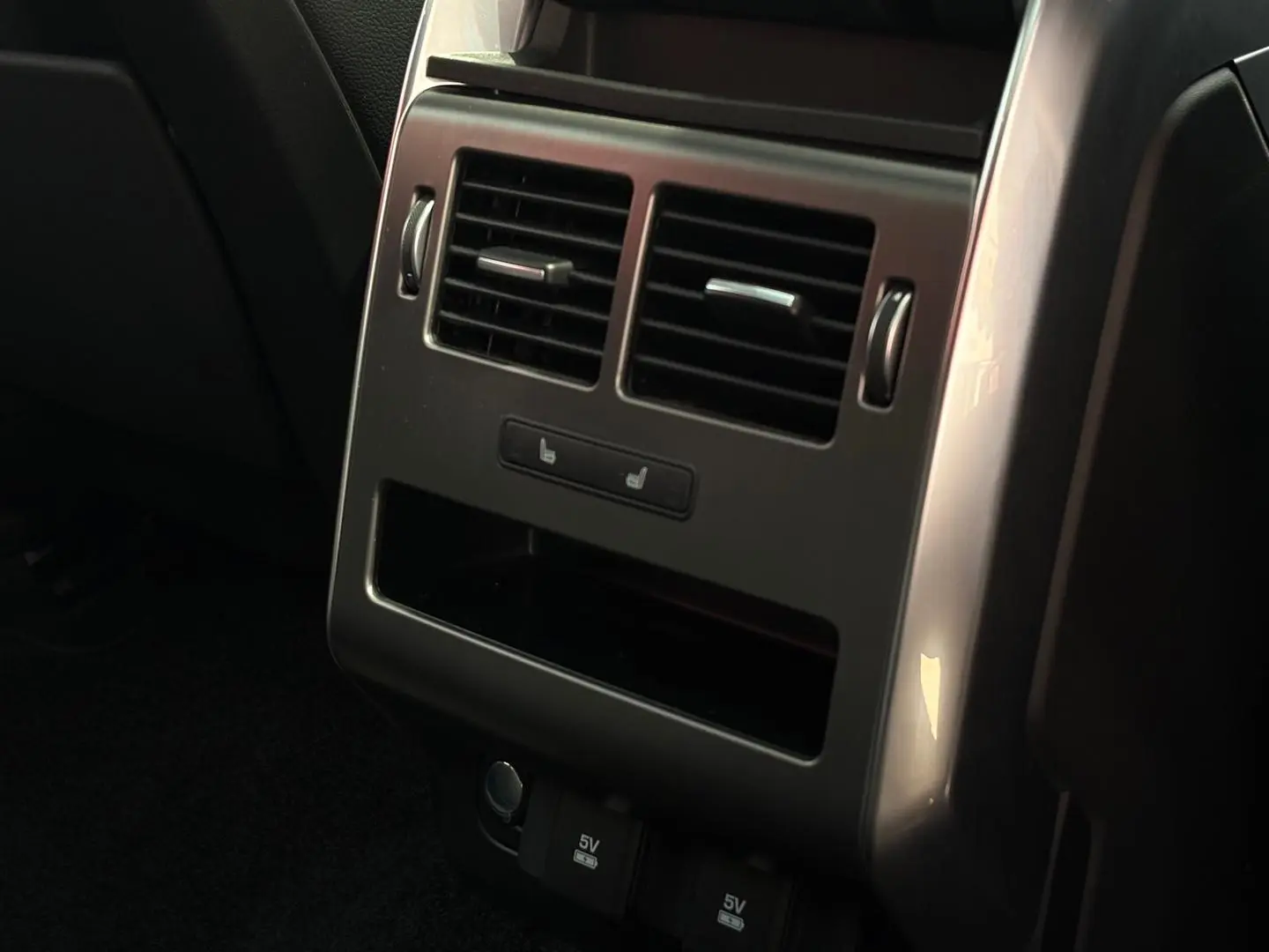2021 Land Rover Range Rover Sport Gallery Image 28