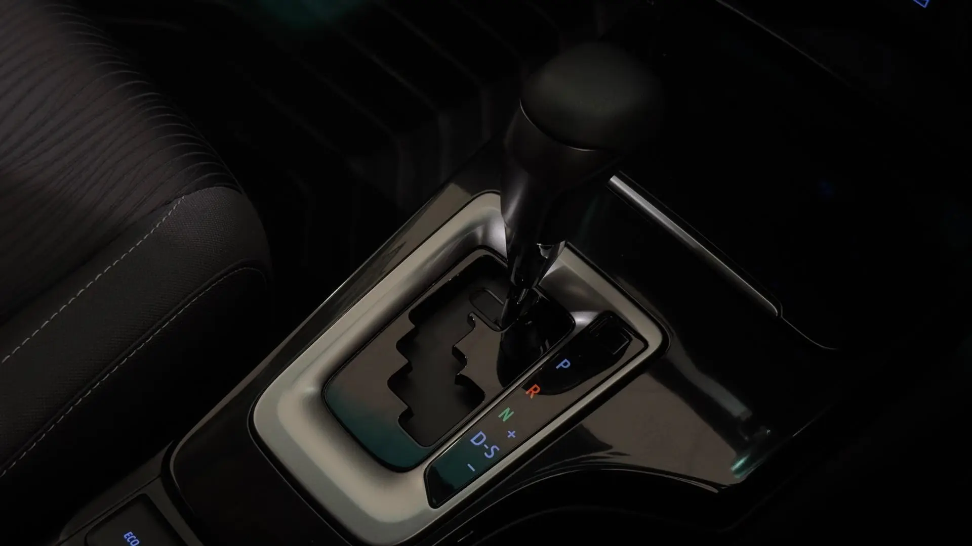 2025 Toyota Fortuner Gallery Image 23
