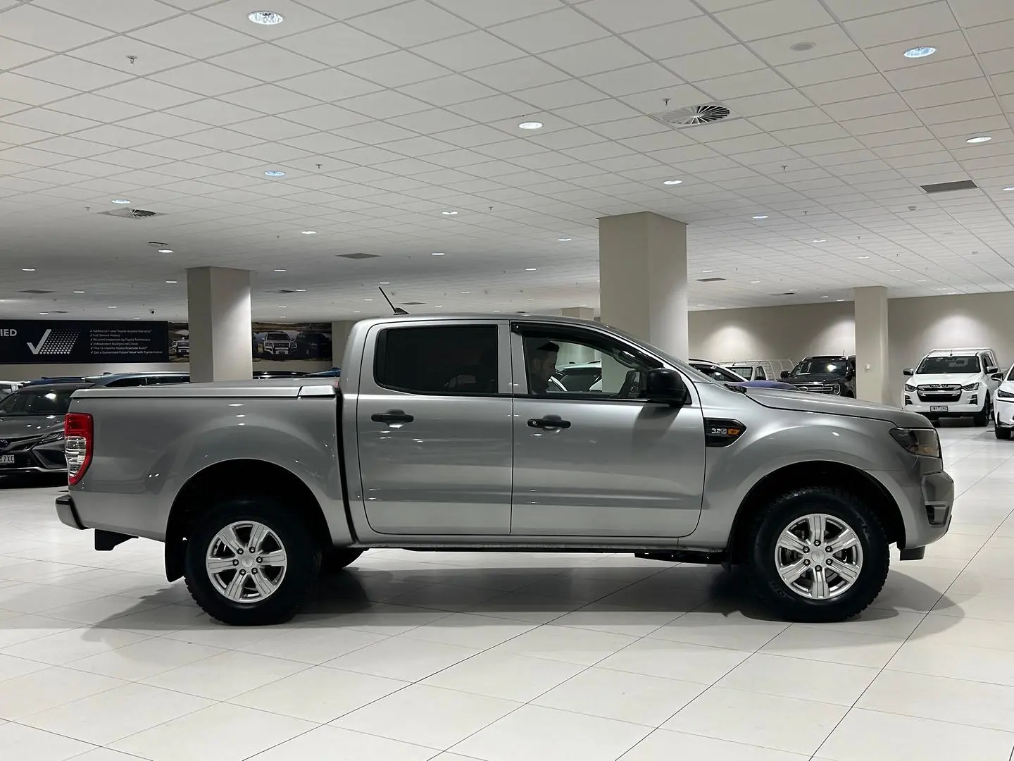 2021 Ford Ranger Gallery Image 2
