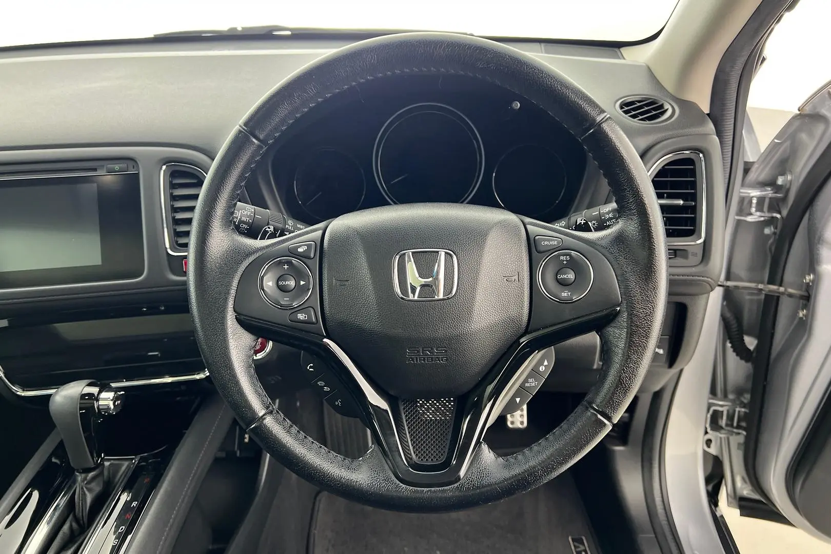 2016 Honda HR-V Gallery Image 16